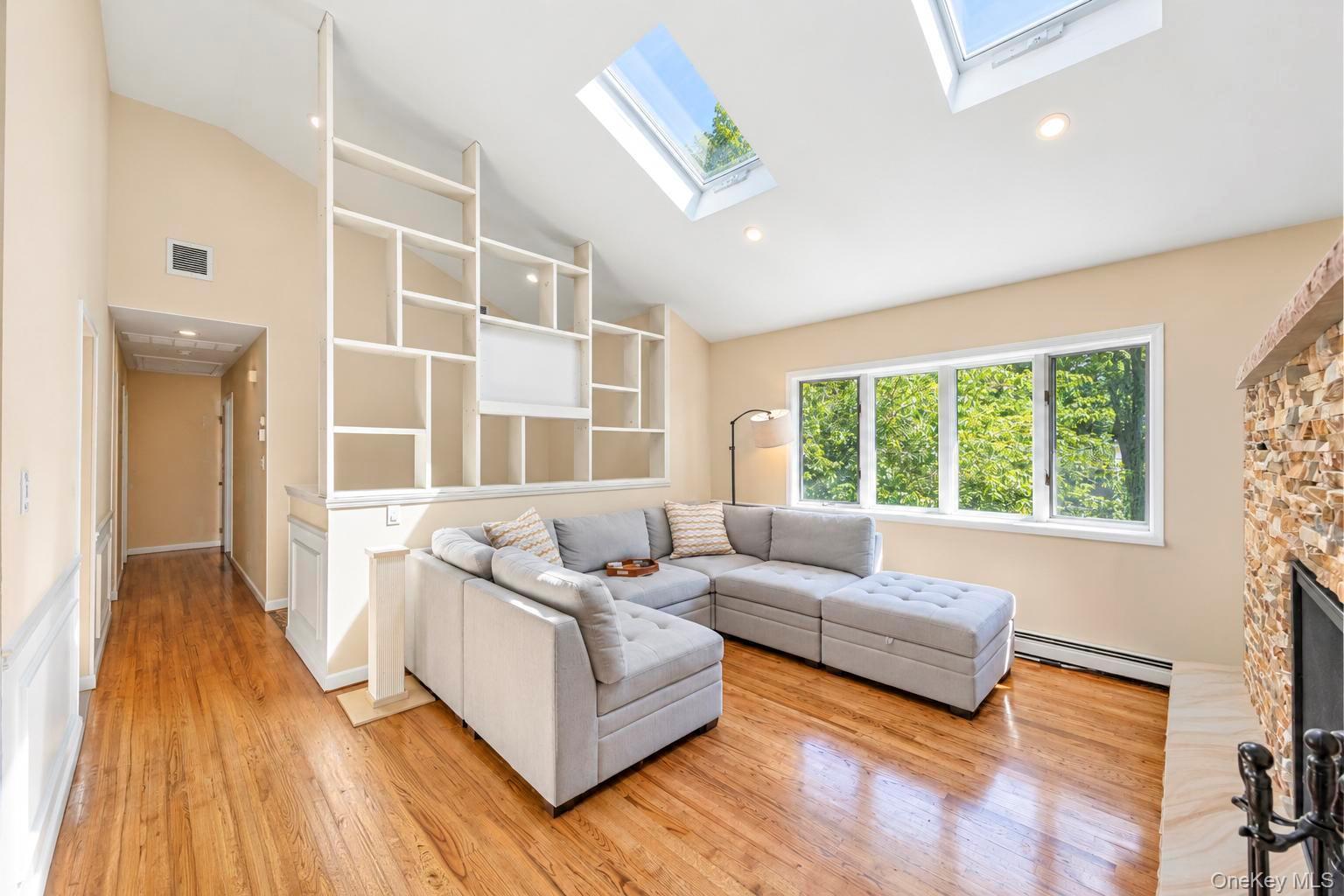 Single Family Ridgewood Avenue  Suffolk County, NY 11738, MLS-1050562-8