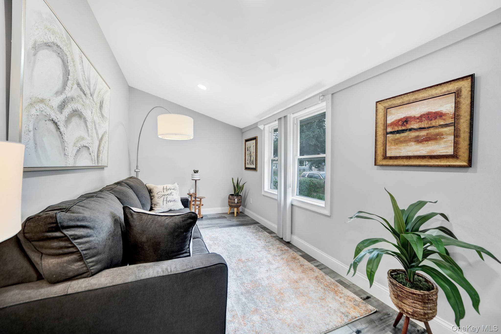 Single Family N Park Avenue Suffolk County, NY 11706, MLS-1050572-4