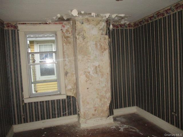 Single Family Marine Street  Bronx, NY 10464, MLS-1050575-10