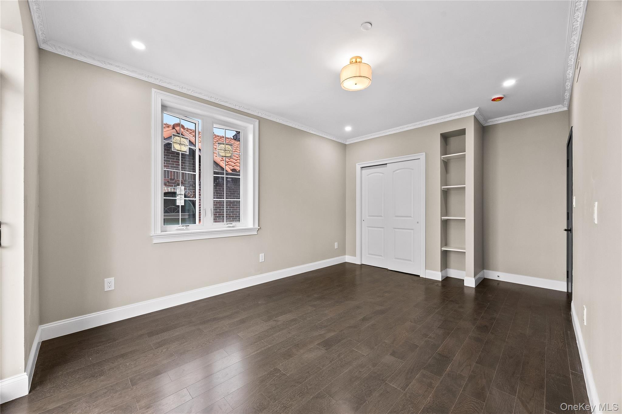 Single Family 189th Street  Queens, NY 11358, MLS-1050596-10