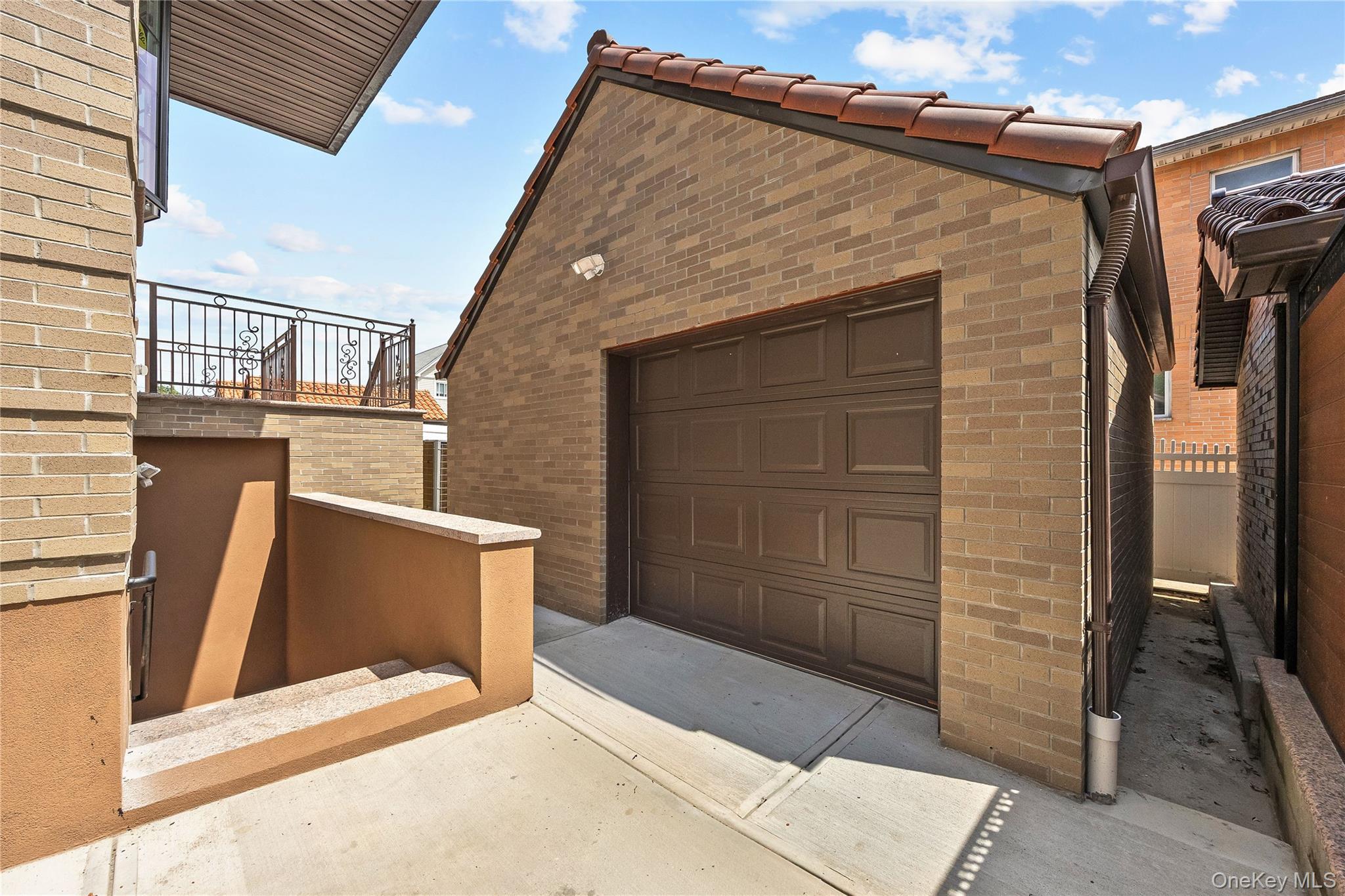 Single Family 189th Street  Queens, NY 11358, MLS-1050596-45