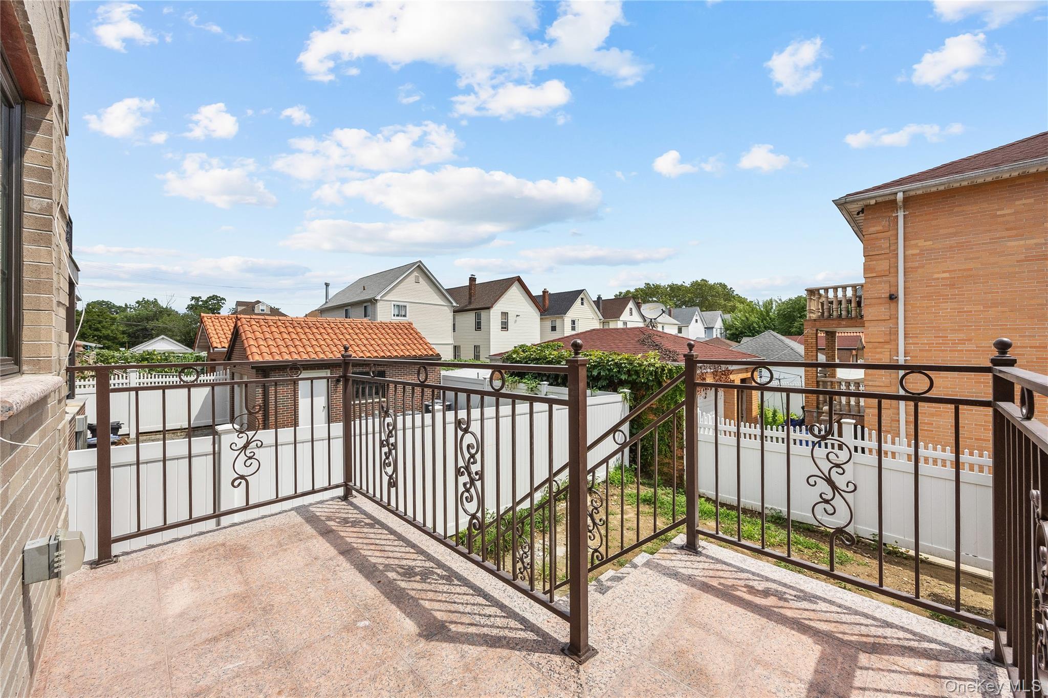 Single Family 189th Street  Queens, NY 11358, MLS-1050596-47