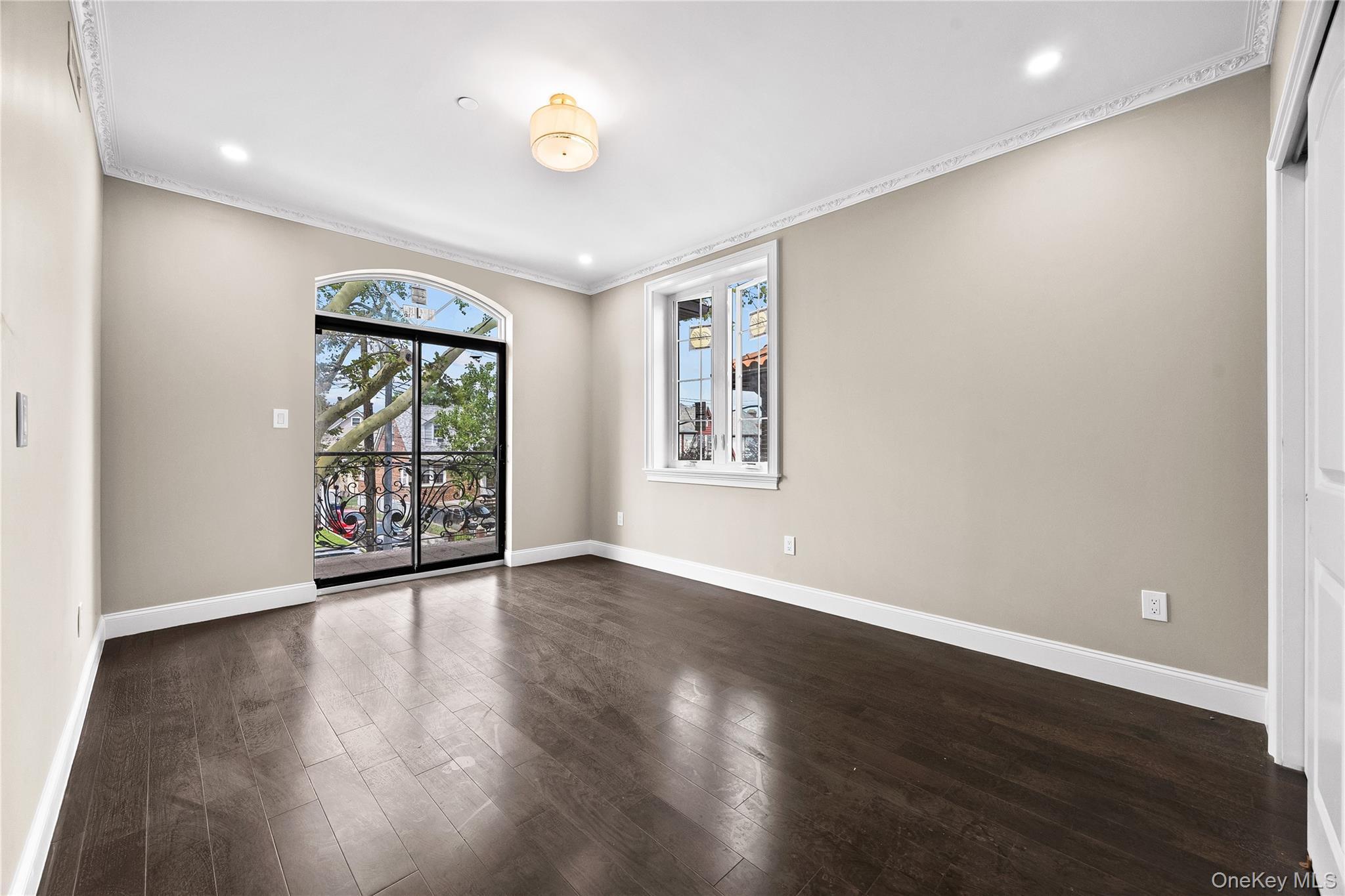 Single Family 189th Street  Queens, NY 11358, MLS-1050596-9