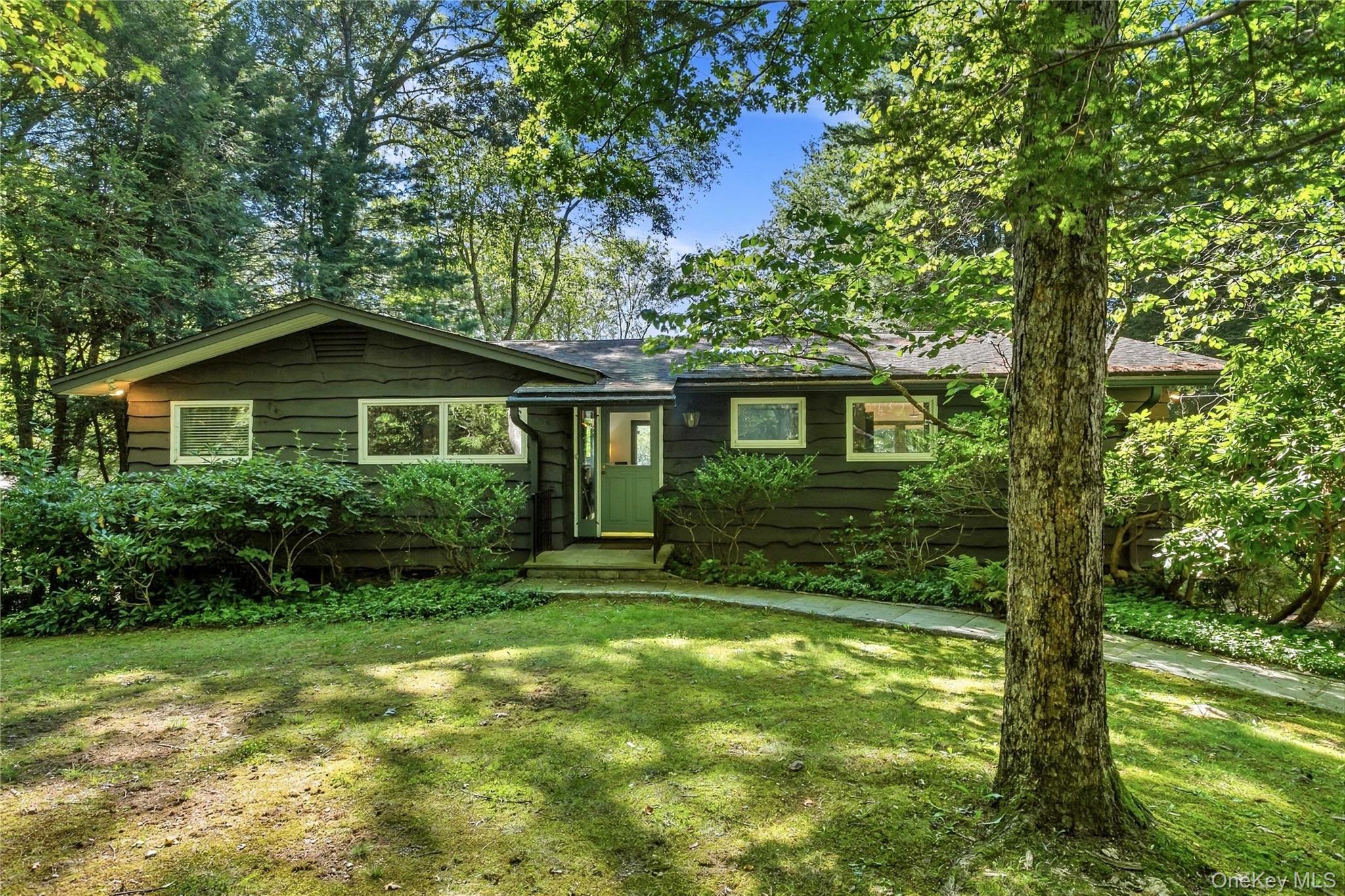 Single Family Sagamore Drive Putnam County, NY 10512, MLS-1050618-2