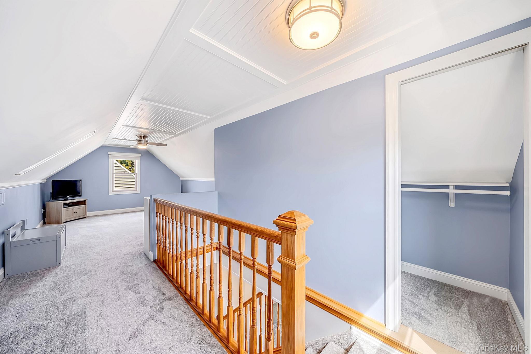 Single Family Secatogue Avenue Suffolk County, NY 11735, MLS-1050619-19