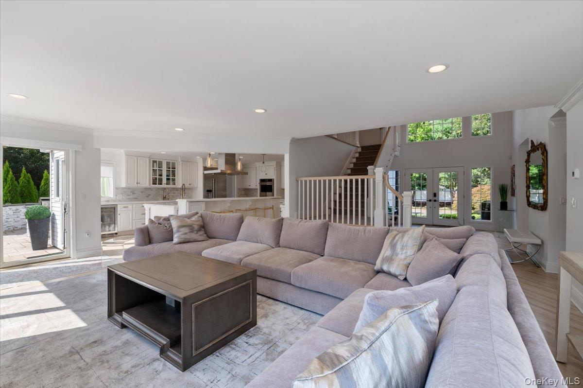 Single Family Landing Court  Suffolk County, NY 11746, MLS-1050631-13
