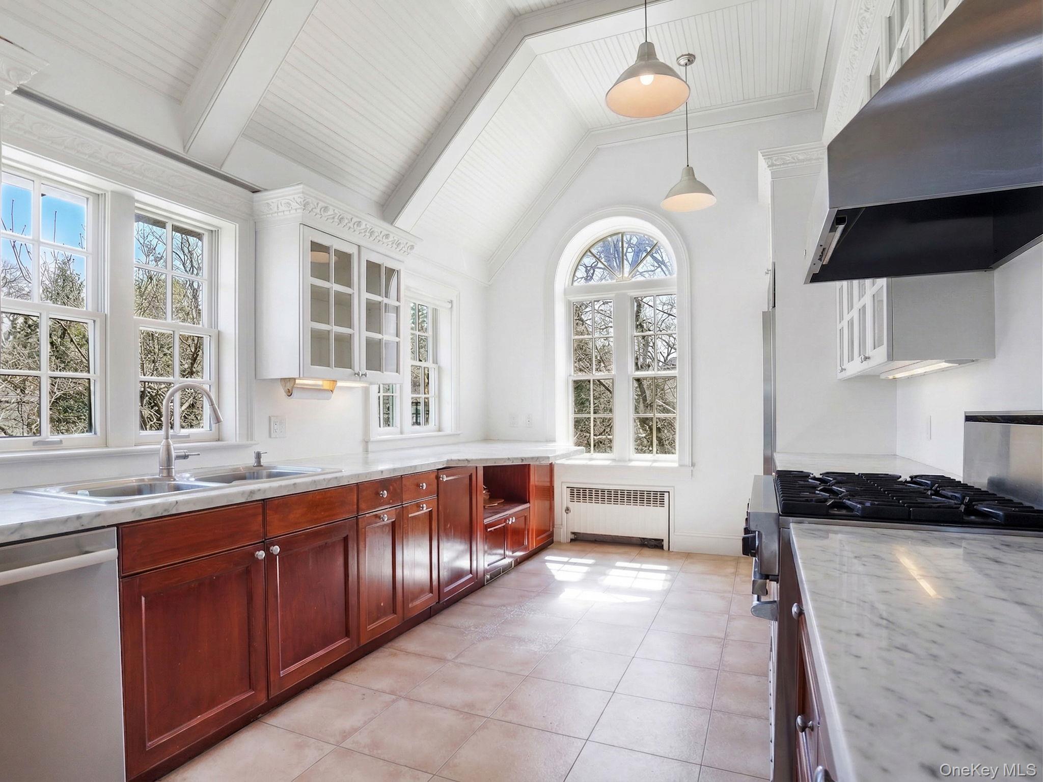 Single Family Hemlock Road  Westchester County, NY 10708, MLS-1050636-11