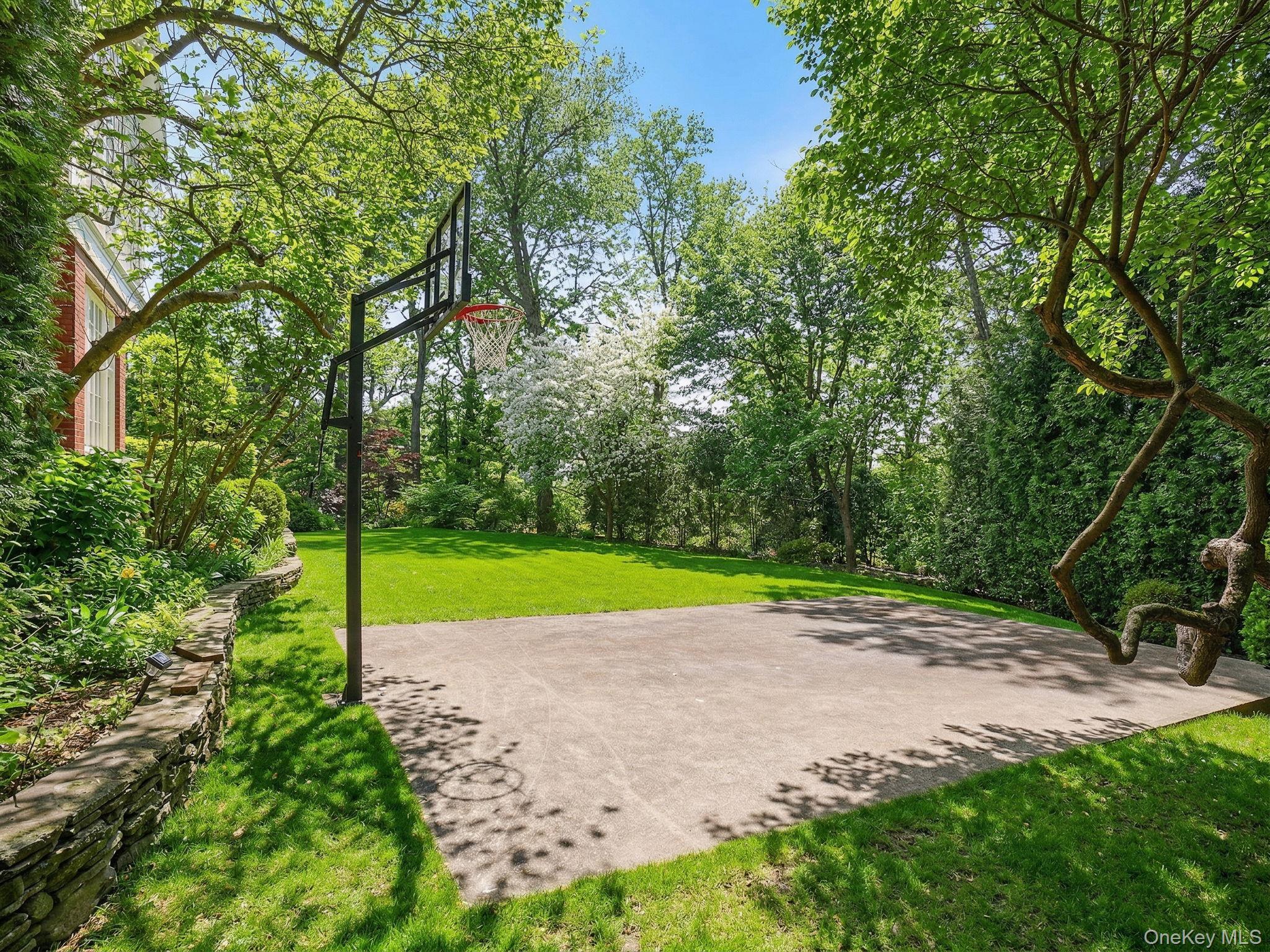 Single Family Hemlock Road  Westchester County, NY 10708, MLS-1050636-26