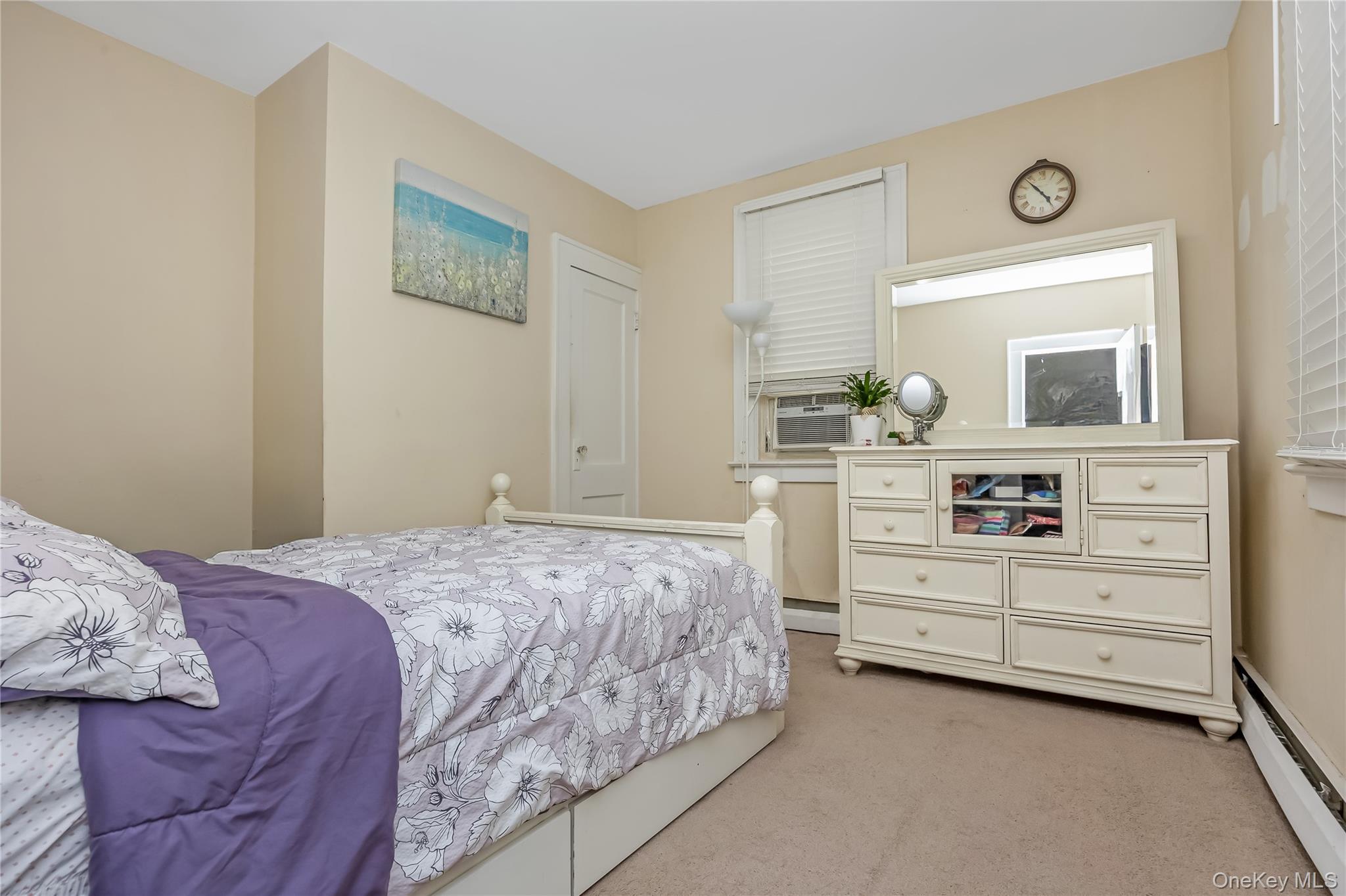 Single Family Cedar Avenue  Suffolk County, NY 11735, MLS-1050640-8