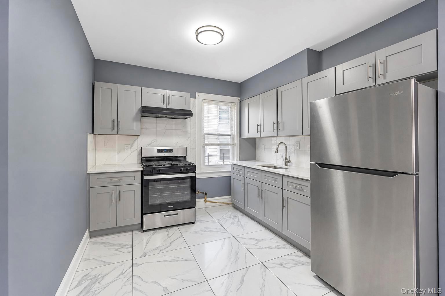 Single Family 117th Street  Queens, NY 11419, MLS-1050659-16
