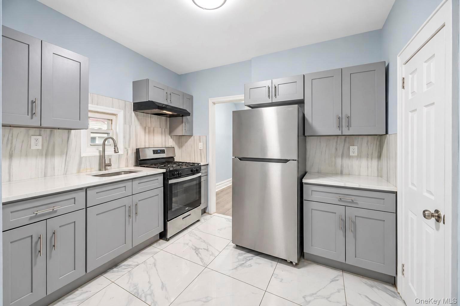 Single Family 117th Street  Queens, NY 11419, MLS-1050659-6