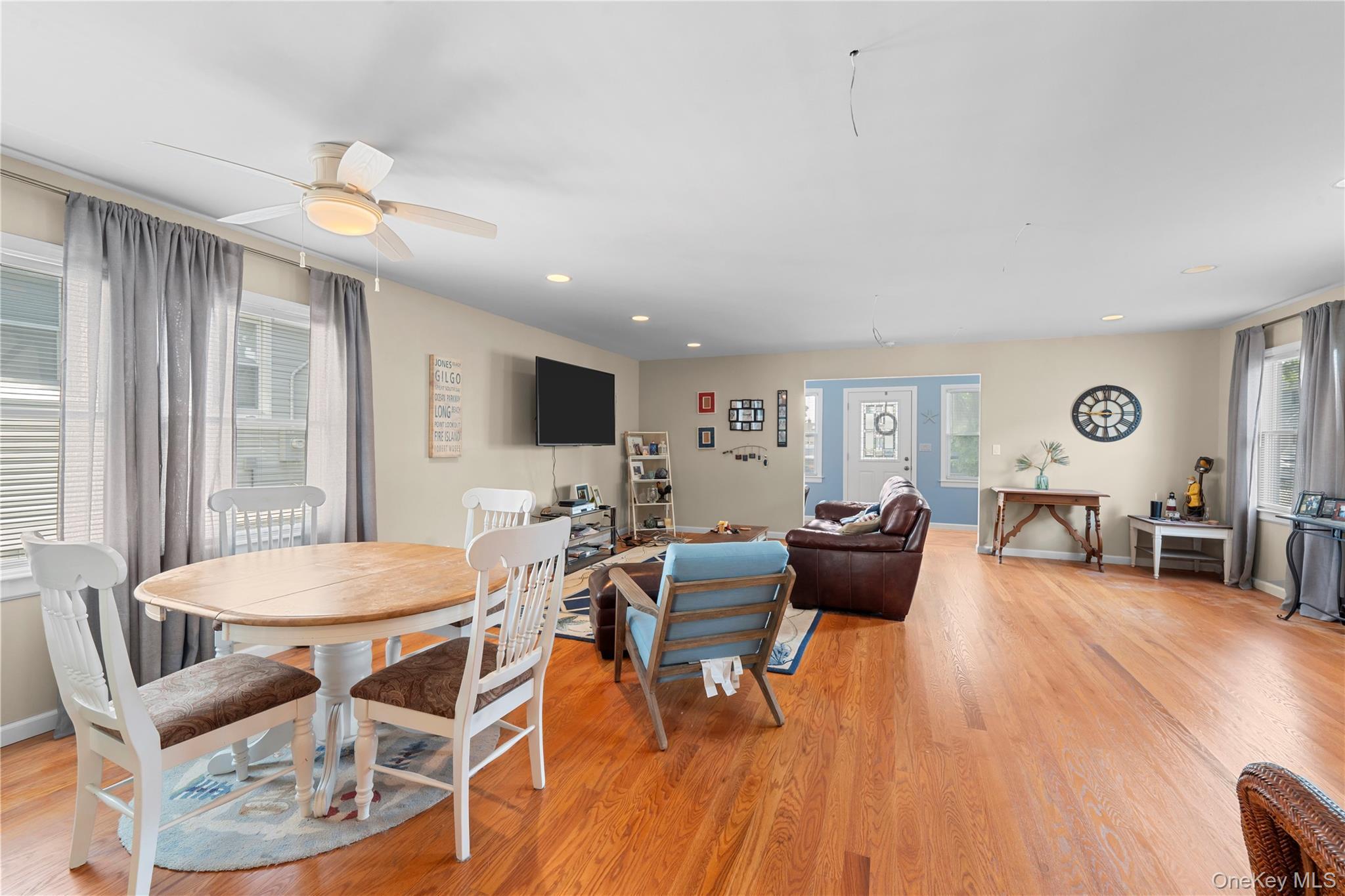 Single Family Wilson Avenue  Suffolk County, NY 11701, MLS-1050666-13