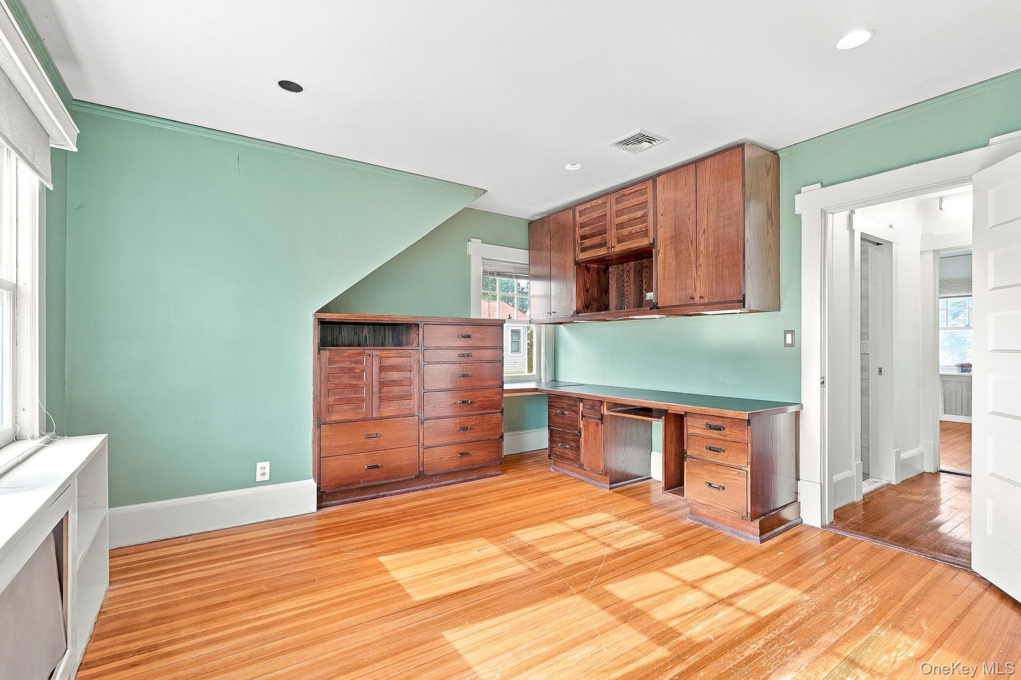 Single Family Post Road  Westchester County, NY 10583, MLS-1050684-18