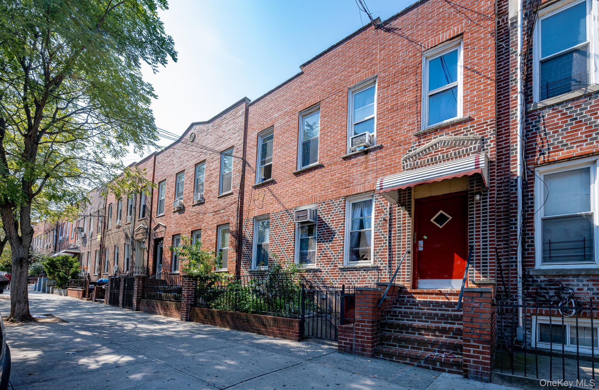 Single Family 111th Street  Queens, NY 11368, MLS-1050695-3