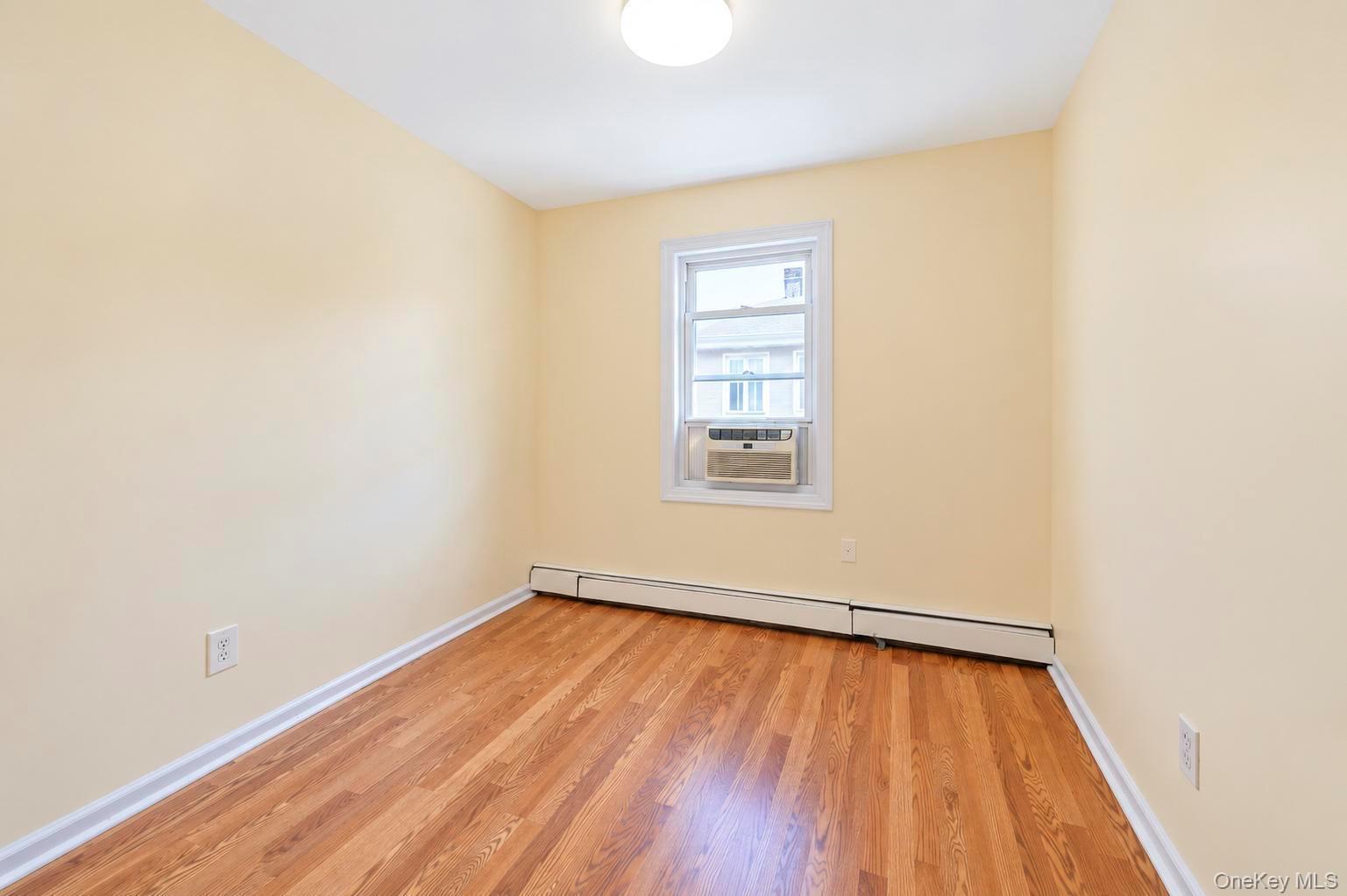 Single Family 84th Avenue Queens, NY 11432, MLS-1050708-22