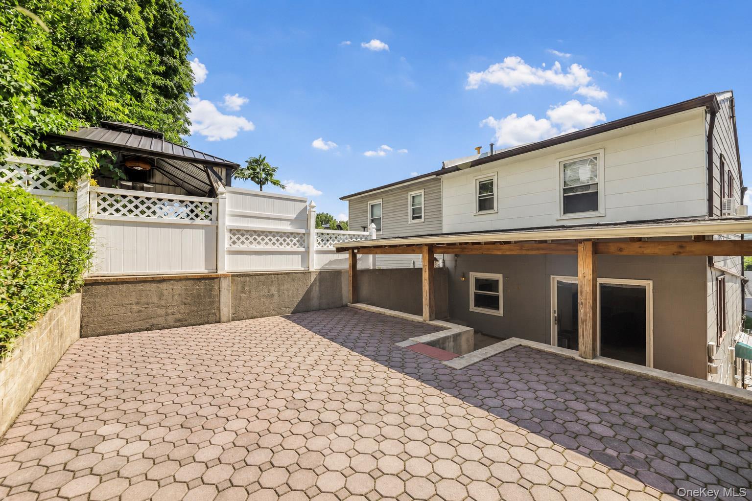 Single Family Woodland Avenue Westchester County, NY 10703, MLS-1050730-21