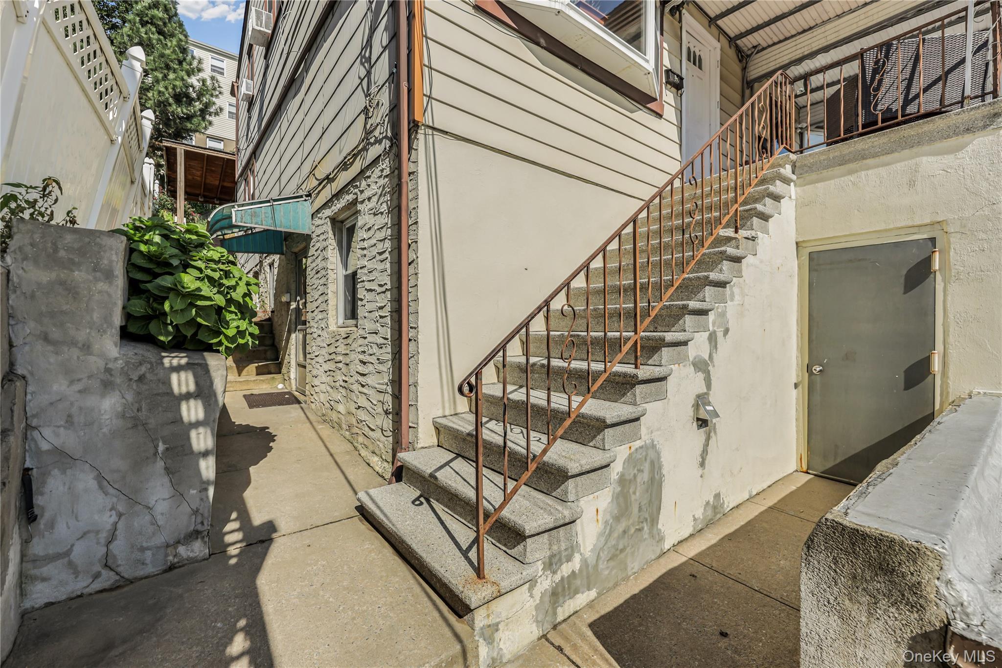 Single Family Woodland Avenue Westchester County, NY 10703, MLS-1050730-3
