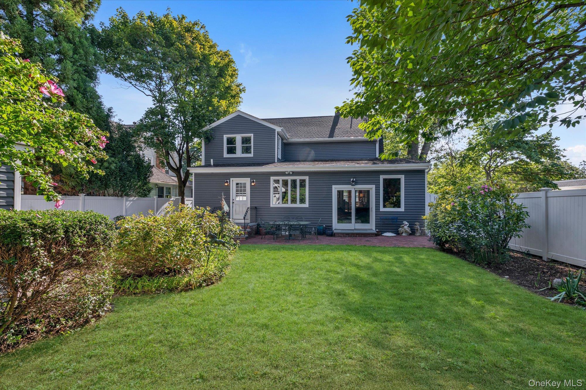 Single Family Burtis Avenue  Nassau County, NY 11570, MLS-1050732-22