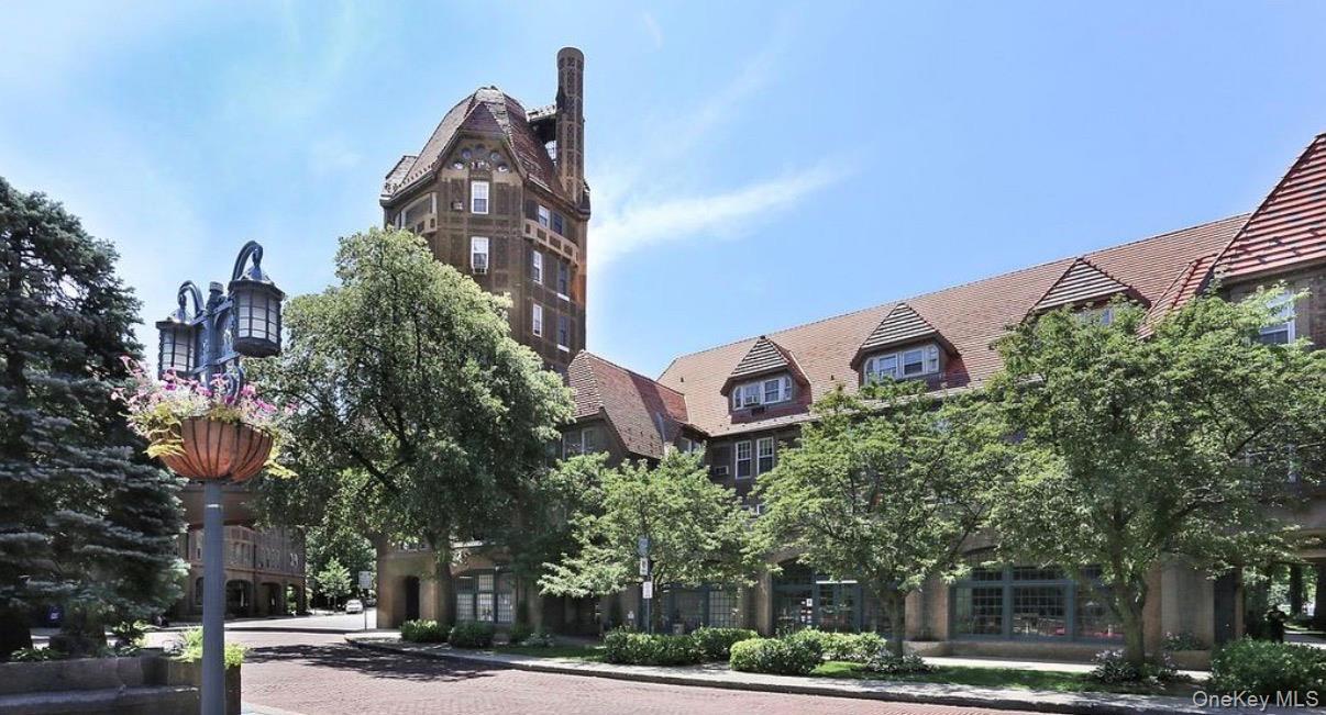 Single Family Ingram Street  Queens, NY 11375, MLS-1050740-4