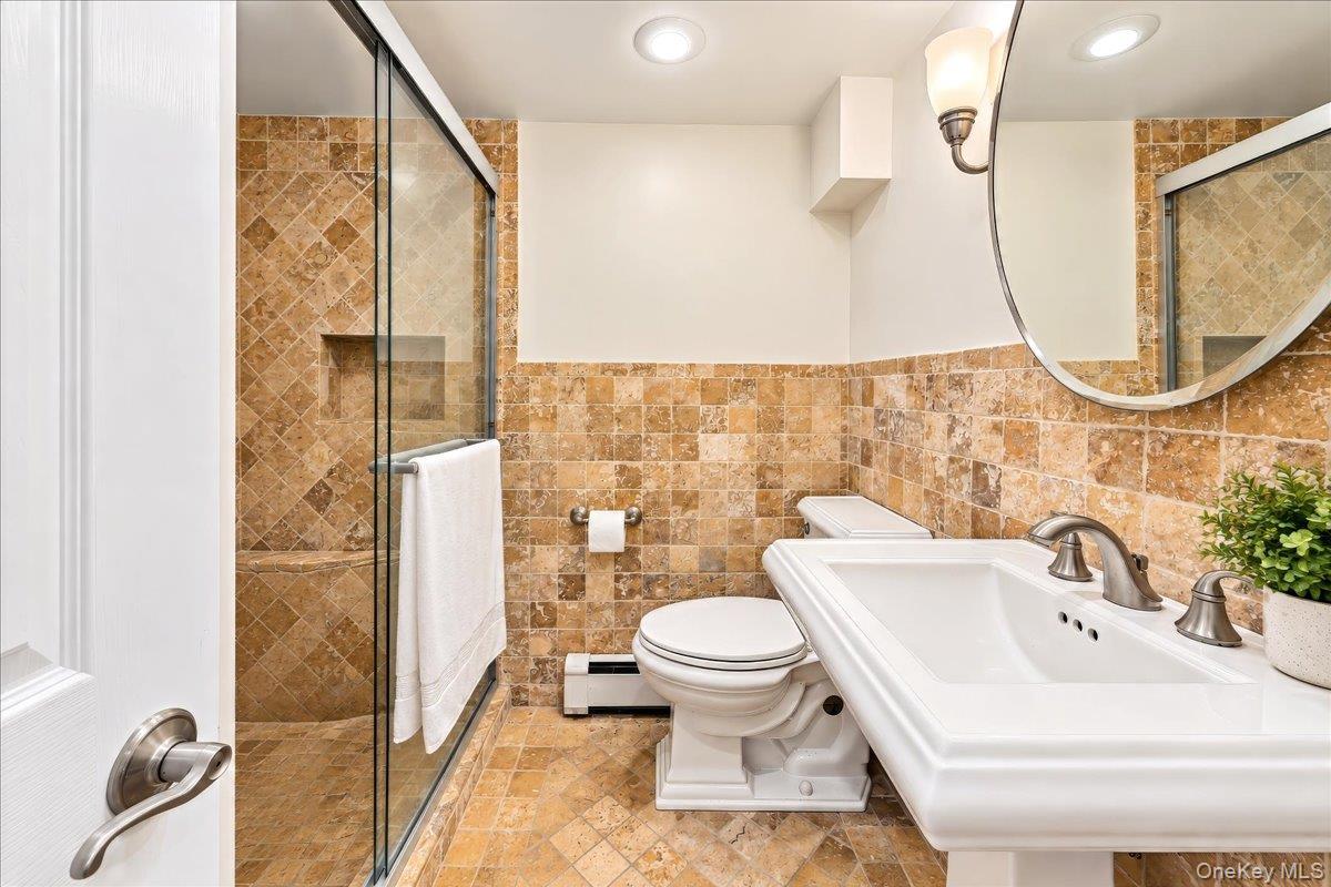Single Family Edgewood Park Westchester County, NY 10801, MLS-1050741-12