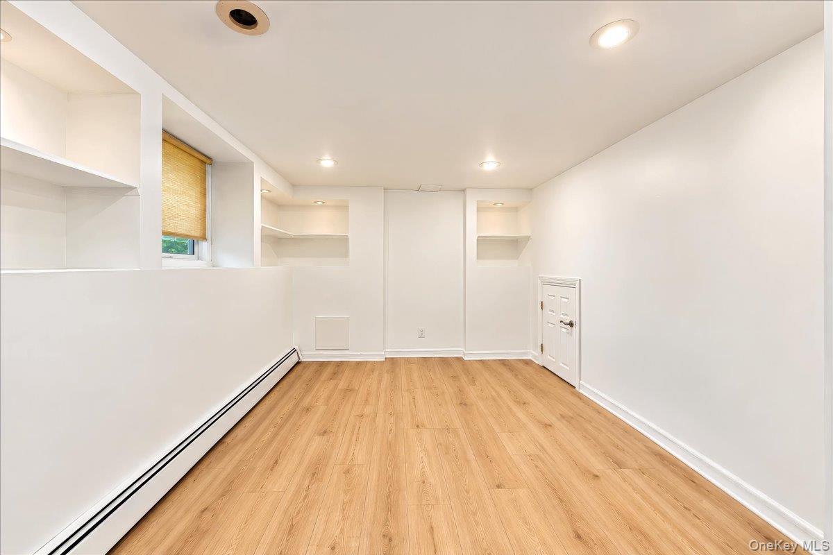 Single Family Edgewood Park Westchester County, NY 10801, MLS-1050741-15