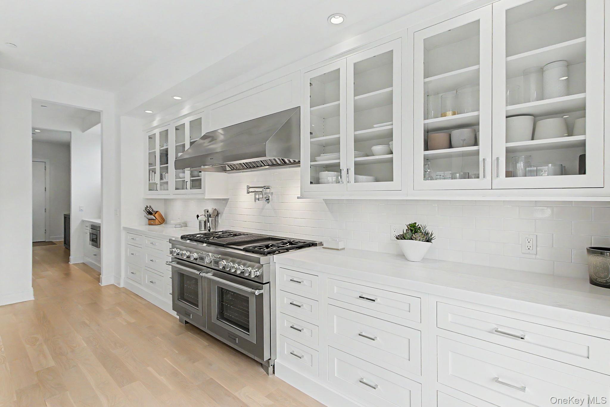 Single Family Jasmine Lane Westchester County, NY 10573, MLS-1050744-13