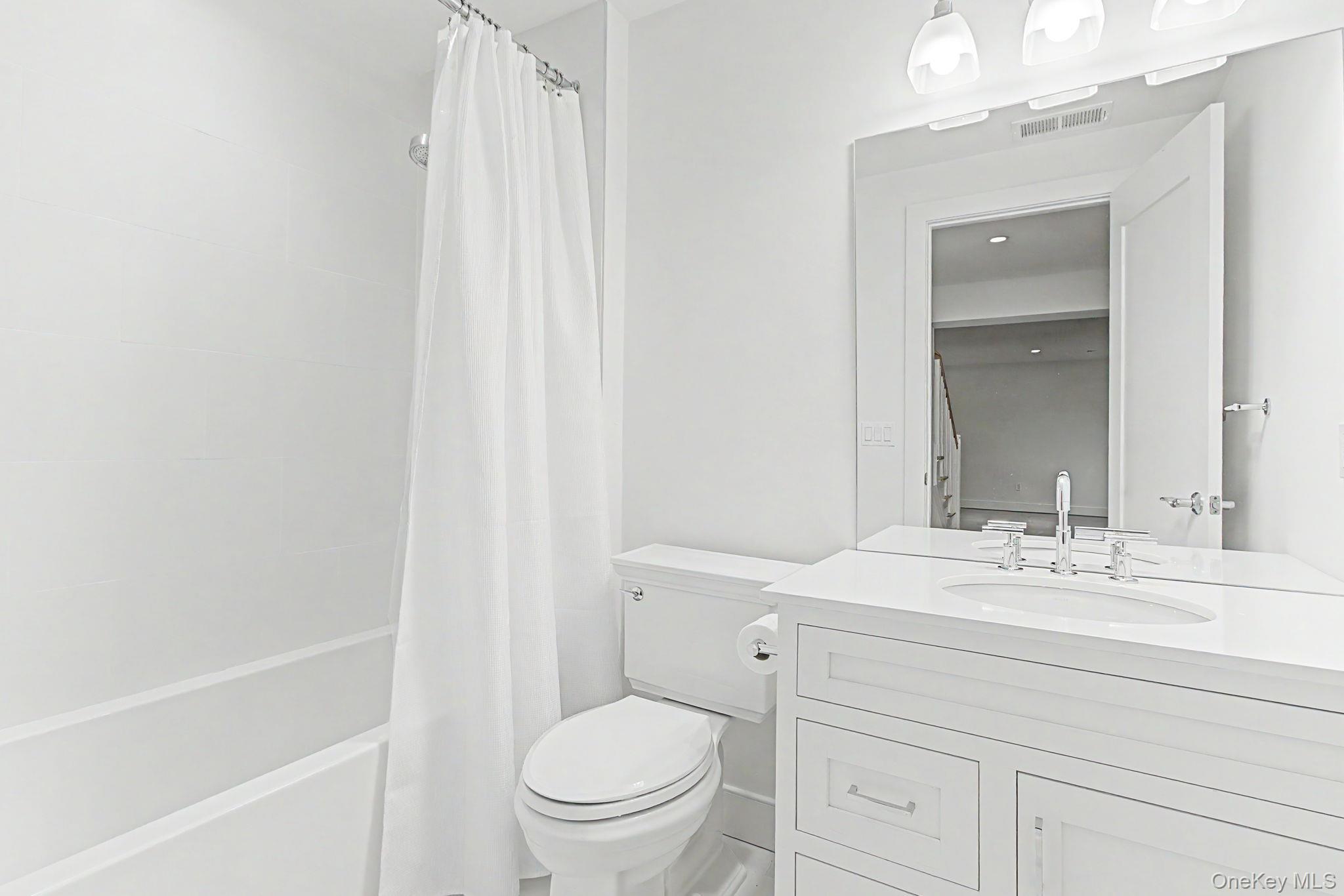 Single Family Jasmine Lane Westchester County, NY 10573, MLS-1050744-35