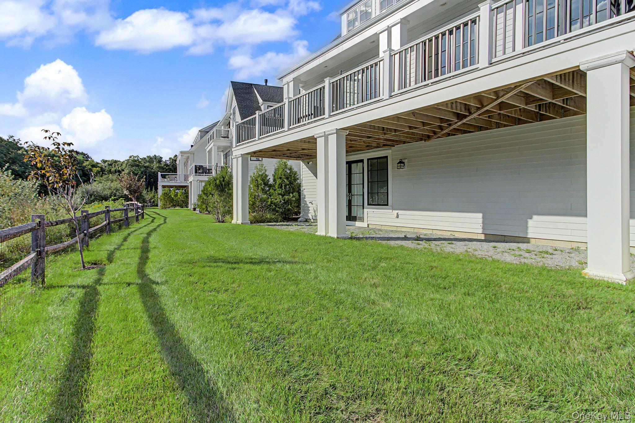 Single Family Jasmine Lane Westchester County, NY 10573, MLS-1050744-39