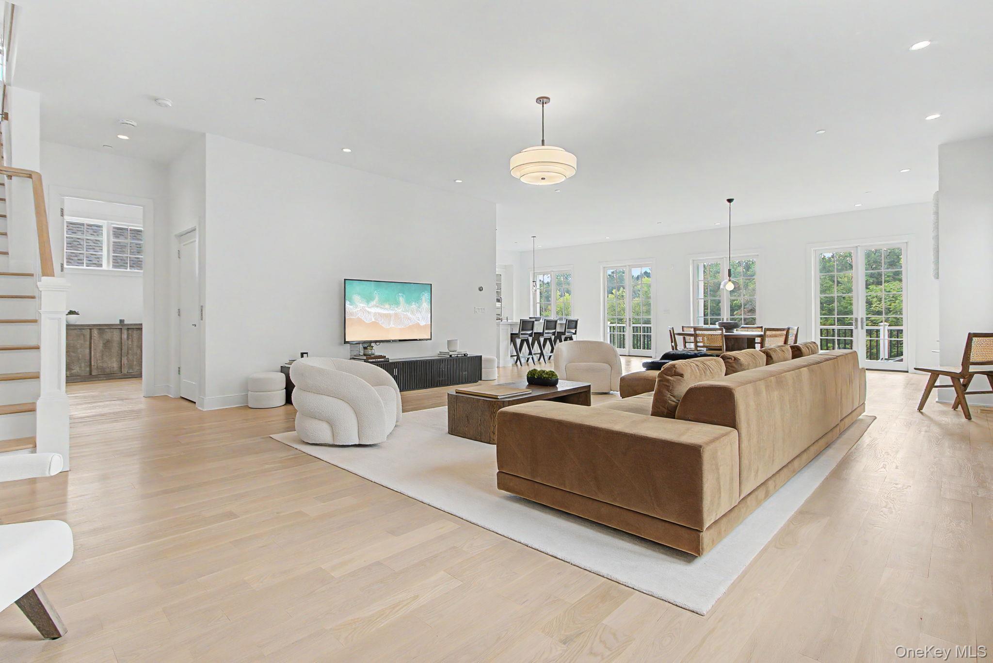 Single Family Jasmine Lane Westchester County, NY 10573, MLS-1050744-4