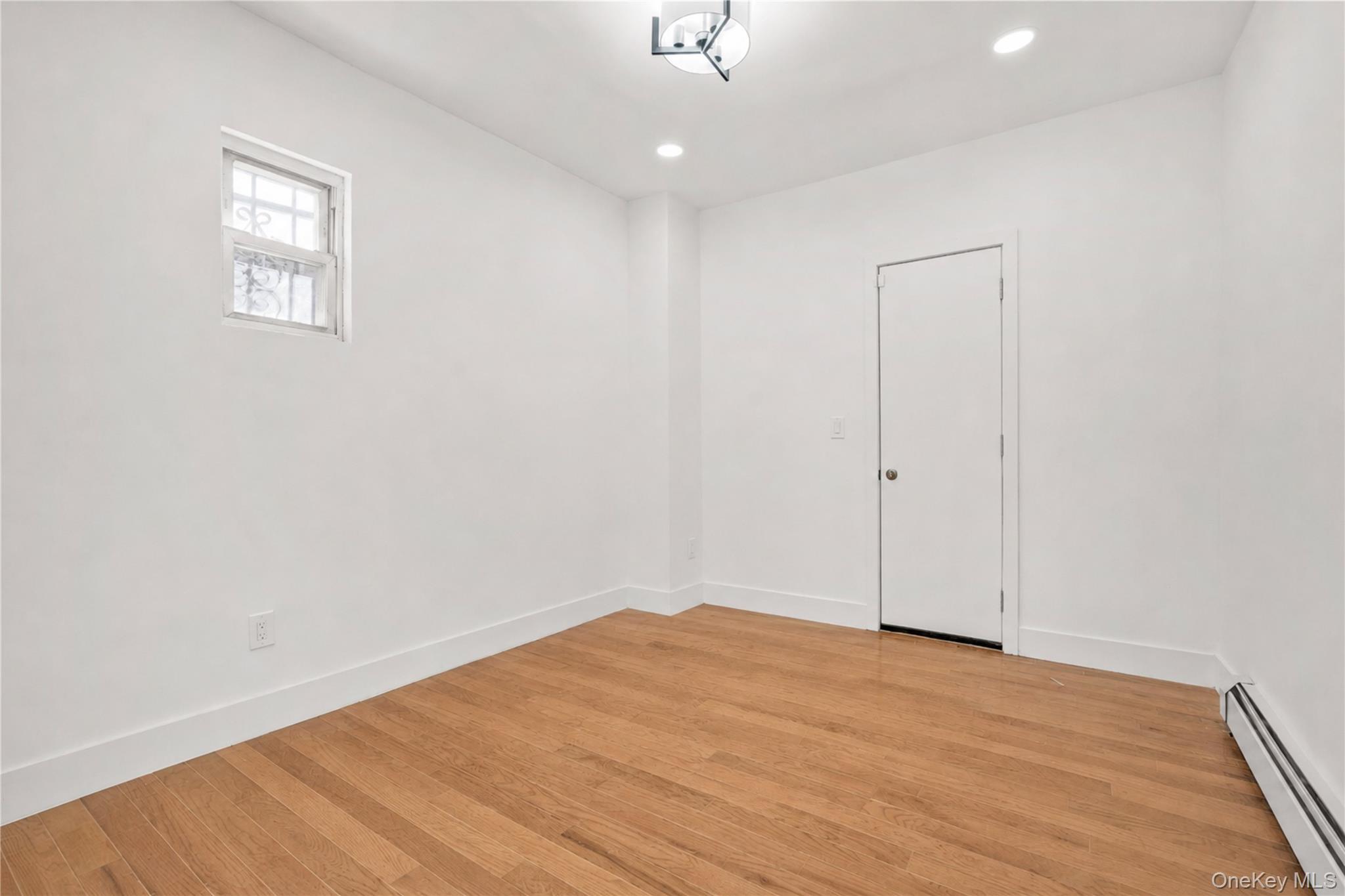 Single Family 110th Avenue Queens, NY 11433, MLS-1050773-10
