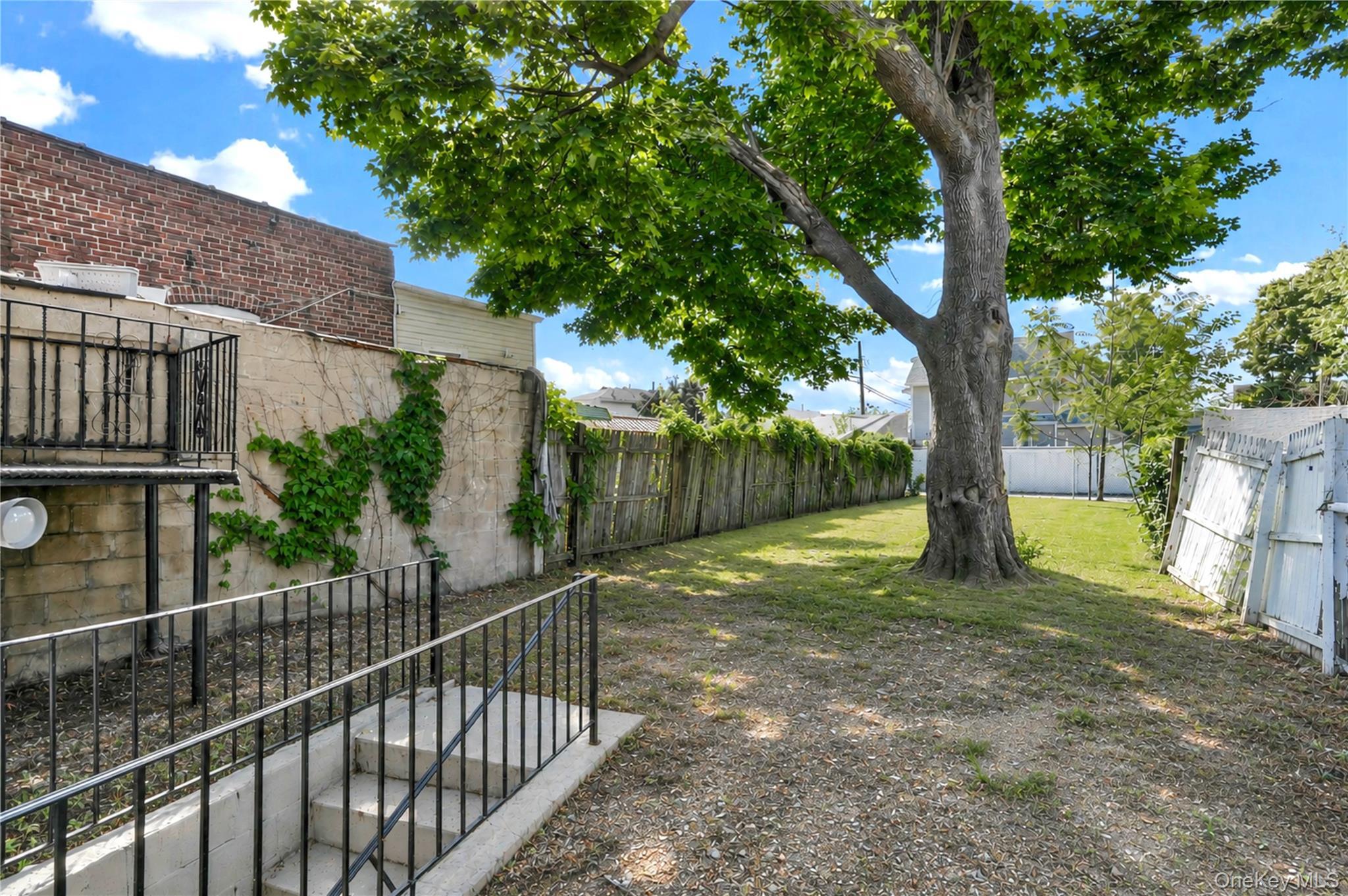 Single Family 110th Avenue Queens, NY 11433, MLS-1050773-23