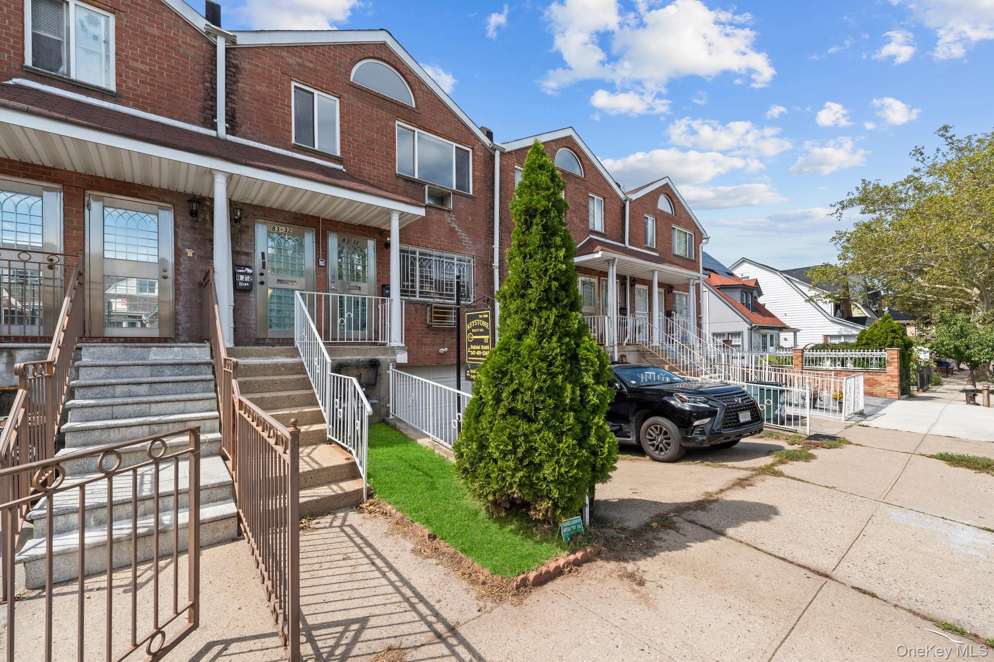 Single Family 159th Street  Queens, NY 11432, MLS-1050774-13