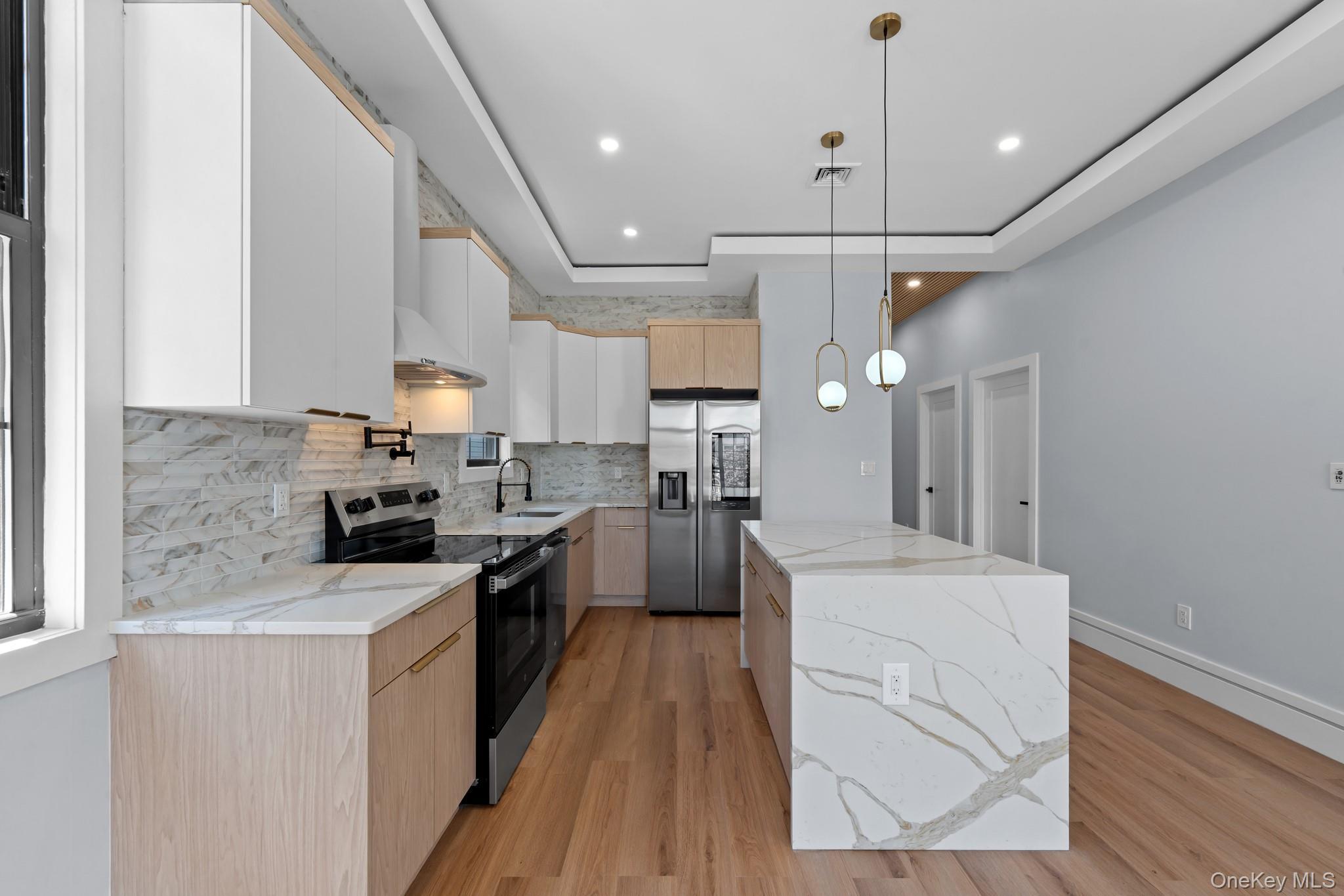 Single Family 138th Avenue Queens, NY 11413, MLS-1050784-3