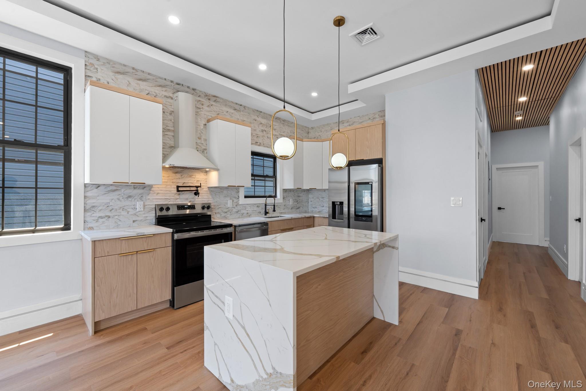 Single Family 138th Avenue Queens, NY 11413, MLS-1050784-4