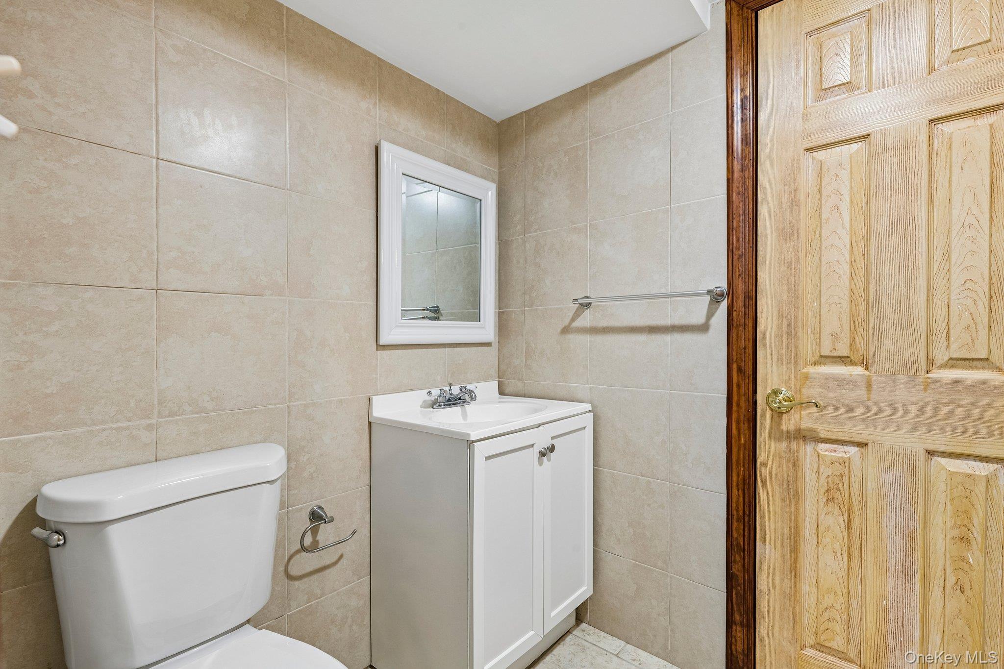 Single Family Jefferson Avenue  Nassau County, NY 11577, MLS-1050812-36