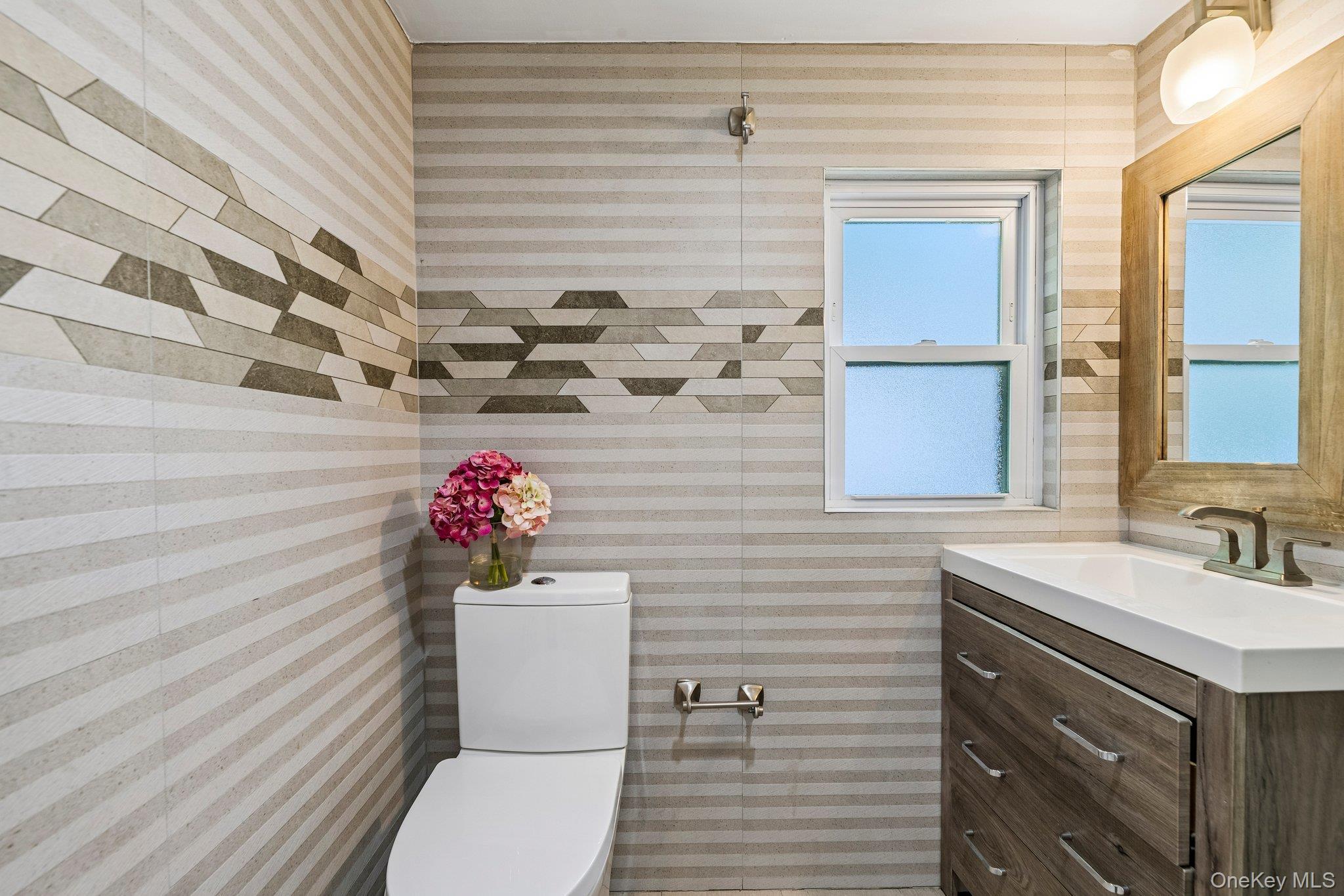 Single Family Jefferson Avenue  Nassau County, NY 11577, MLS-1050812-45