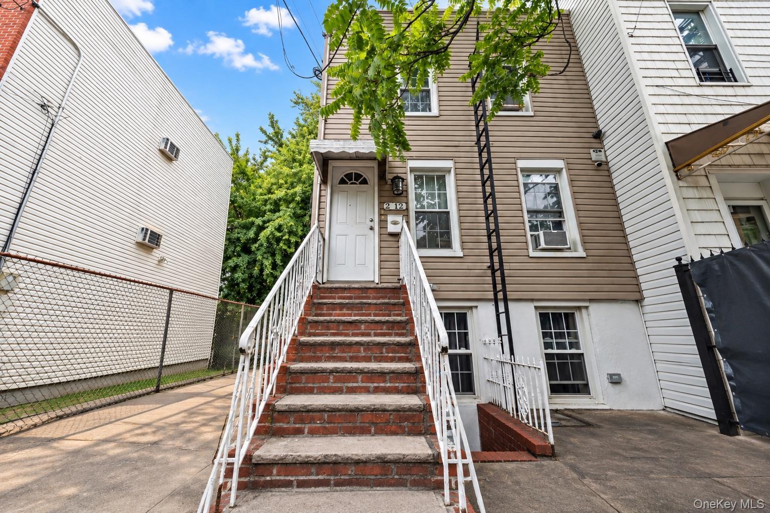 Single Family Bradford Street  Brooklyn, NY 11207, MLS-1050842-2