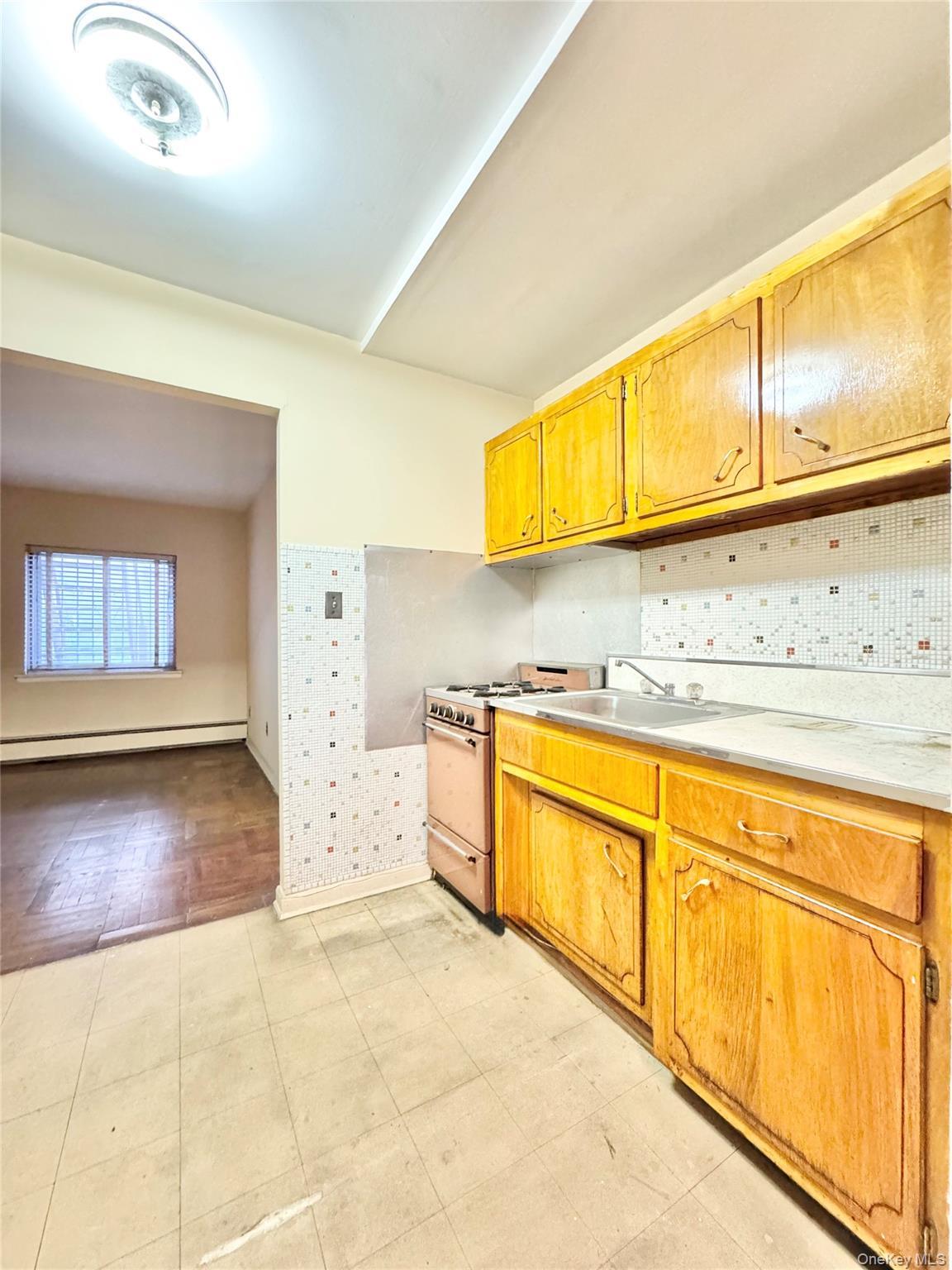 Single Family 74th Street Queens, NY 11373, MLS-1050848-15
