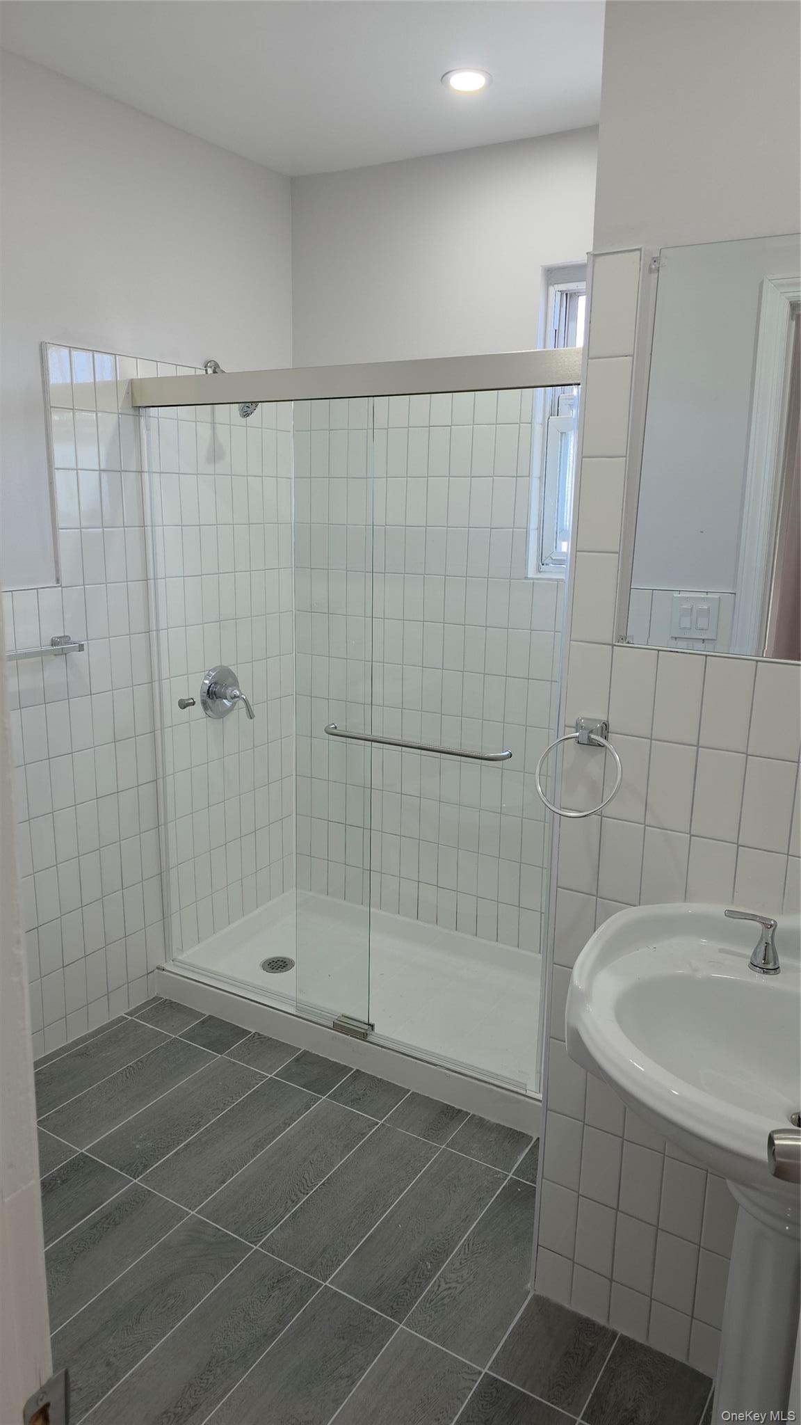 Apartment 115th Road  Queens, NY 11434, MLS-1050849-8