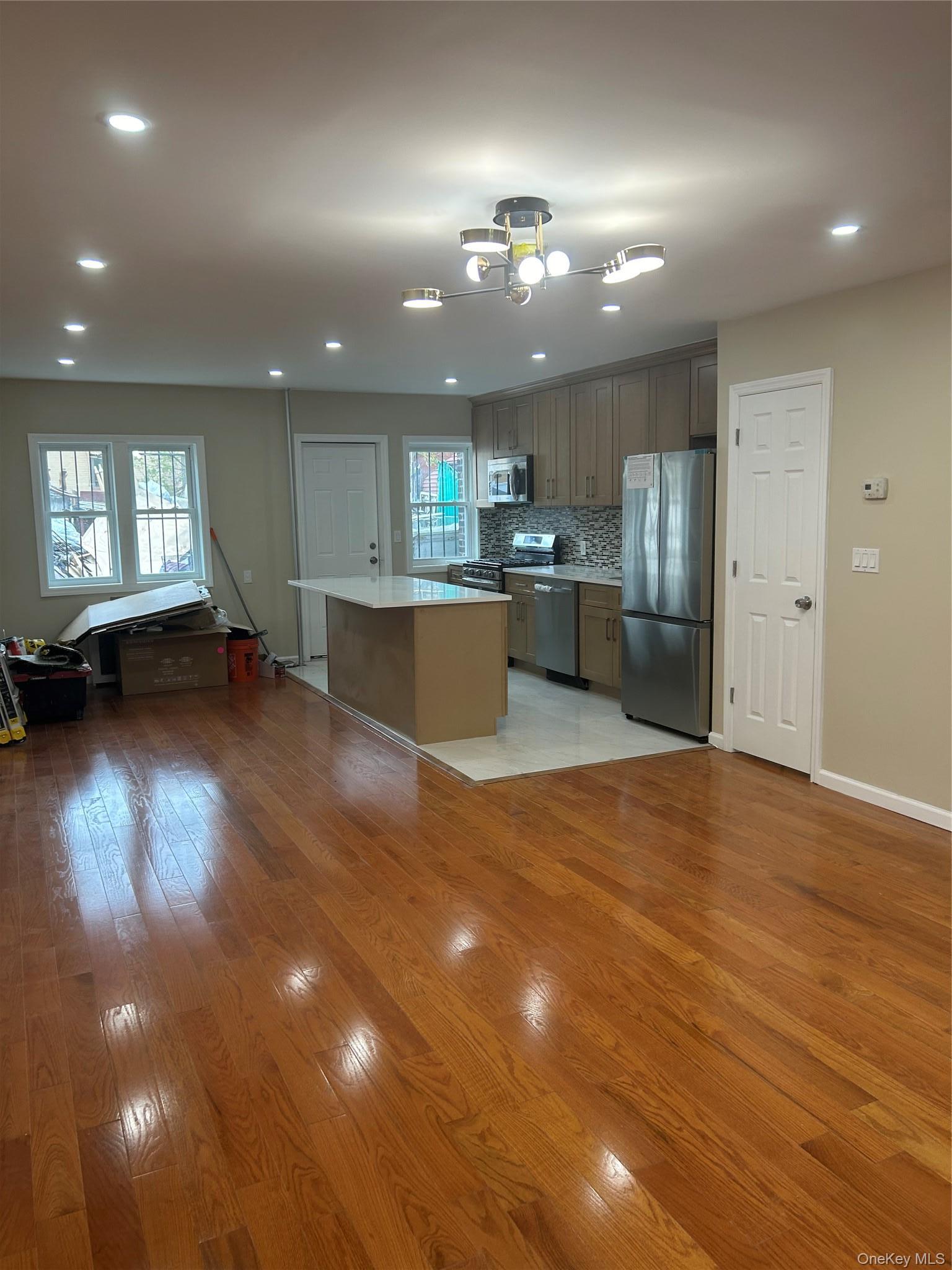 Single Family 183rd Place Queens, NY 11423, MLS-1050861-4