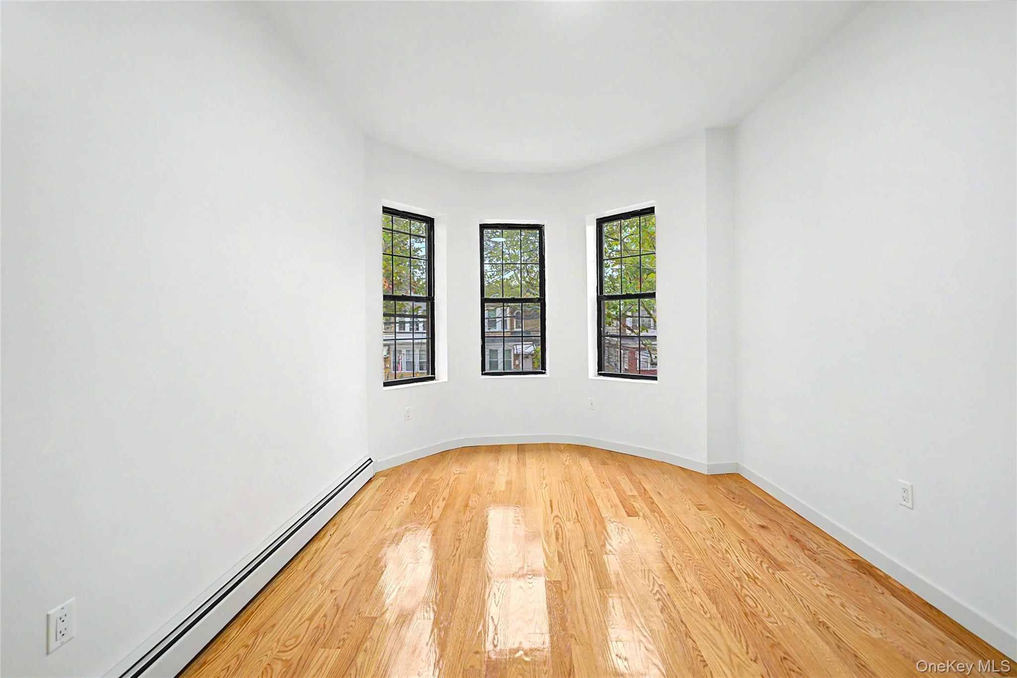 Single Family 91st Avenue Queens, NY 11421, MLS-1050878-14