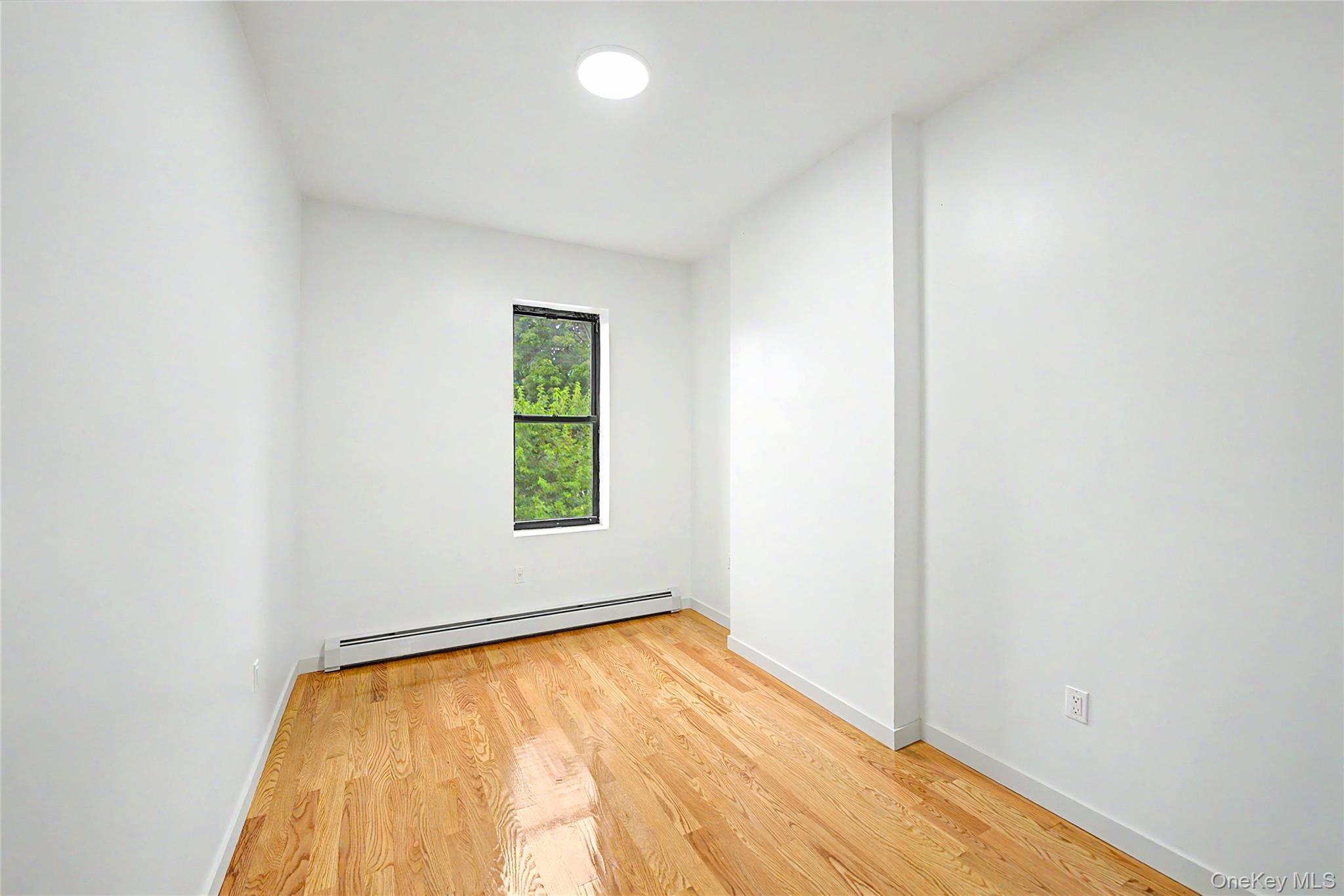 Single Family 91st Avenue Queens, NY 11421, MLS-1050878-22