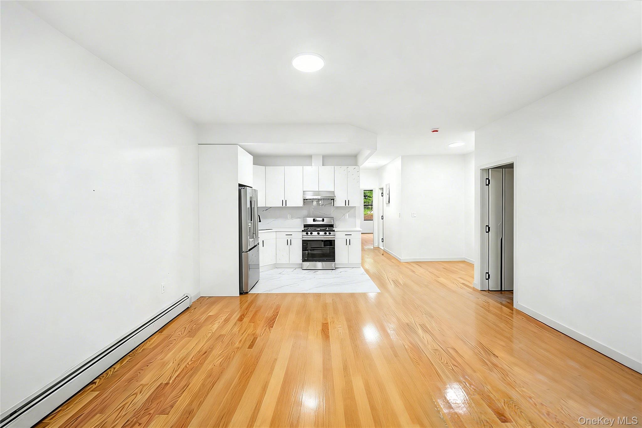 Single Family 91st Avenue Queens, NY 11421, MLS-1050878-5