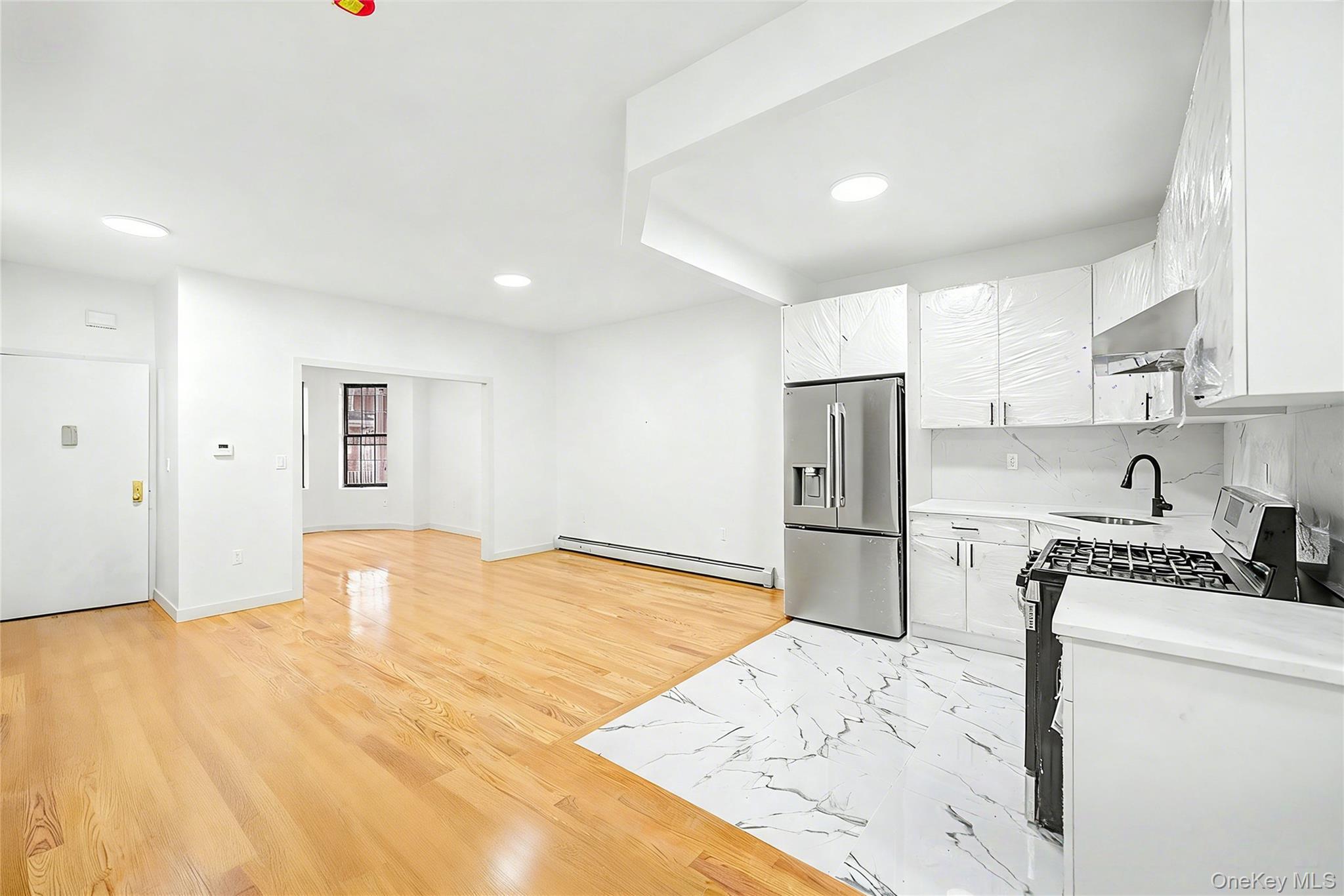 Single Family 91st Avenue Queens, NY 11421, MLS-1050878-6