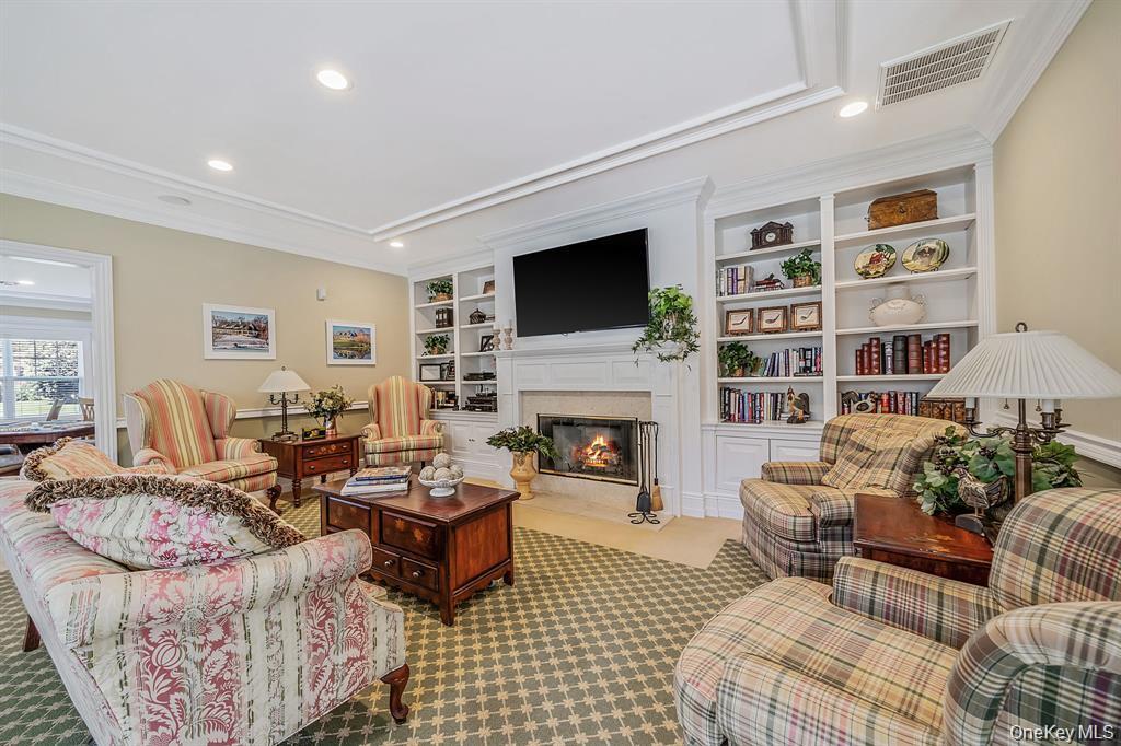 Single Family Golden Spruce Drive  Suffolk County, NY 11933, MLS-1050882-41