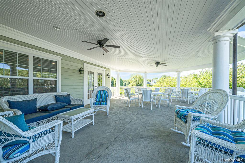 Single Family Golden Spruce Drive  Suffolk County, NY 11933, MLS-1050882-43