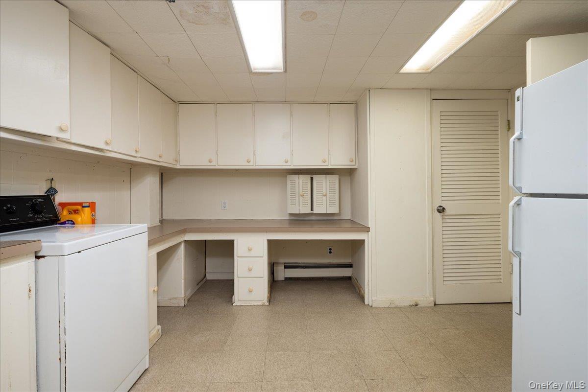 Single Family Seneca Drive Nassau County, NY 11758, MLS-1050899-21