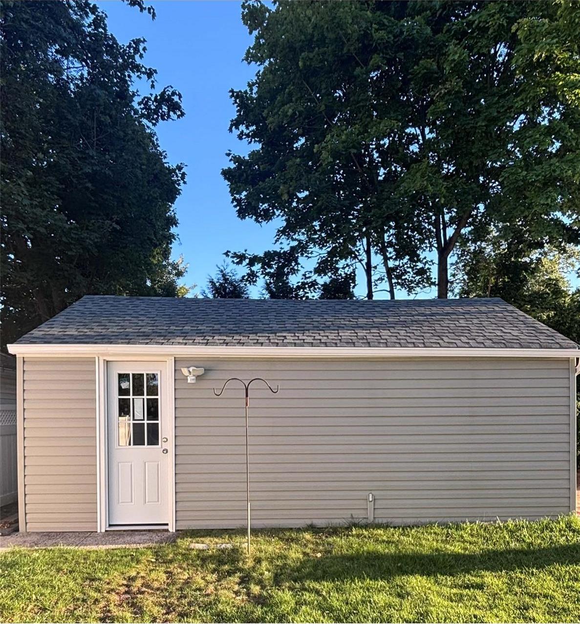 Single Family Dorset Avenue  Nassau County, NY 11507, MLS-1050912-12