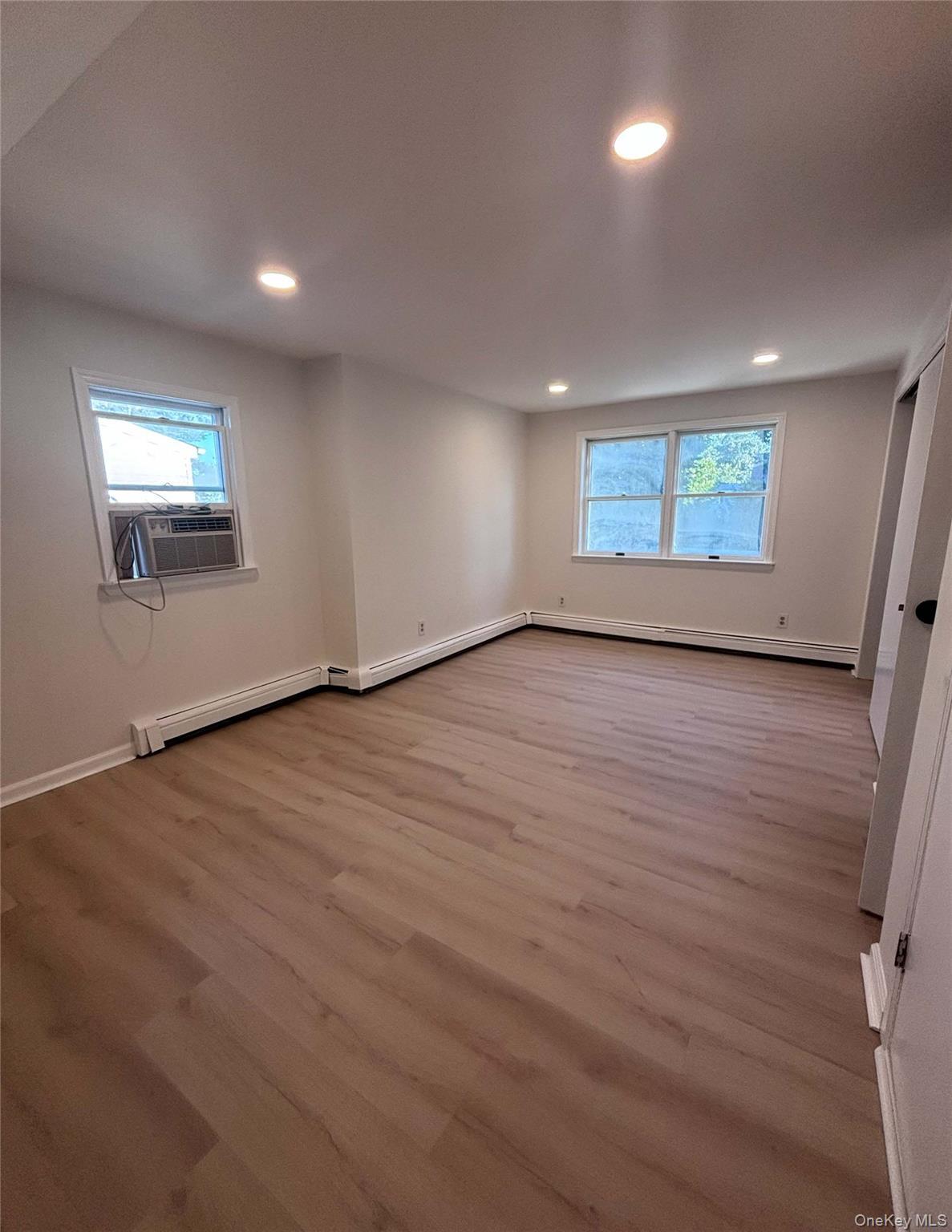 Single Family Dorset Avenue  Nassau County, NY 11507, MLS-1050912-9