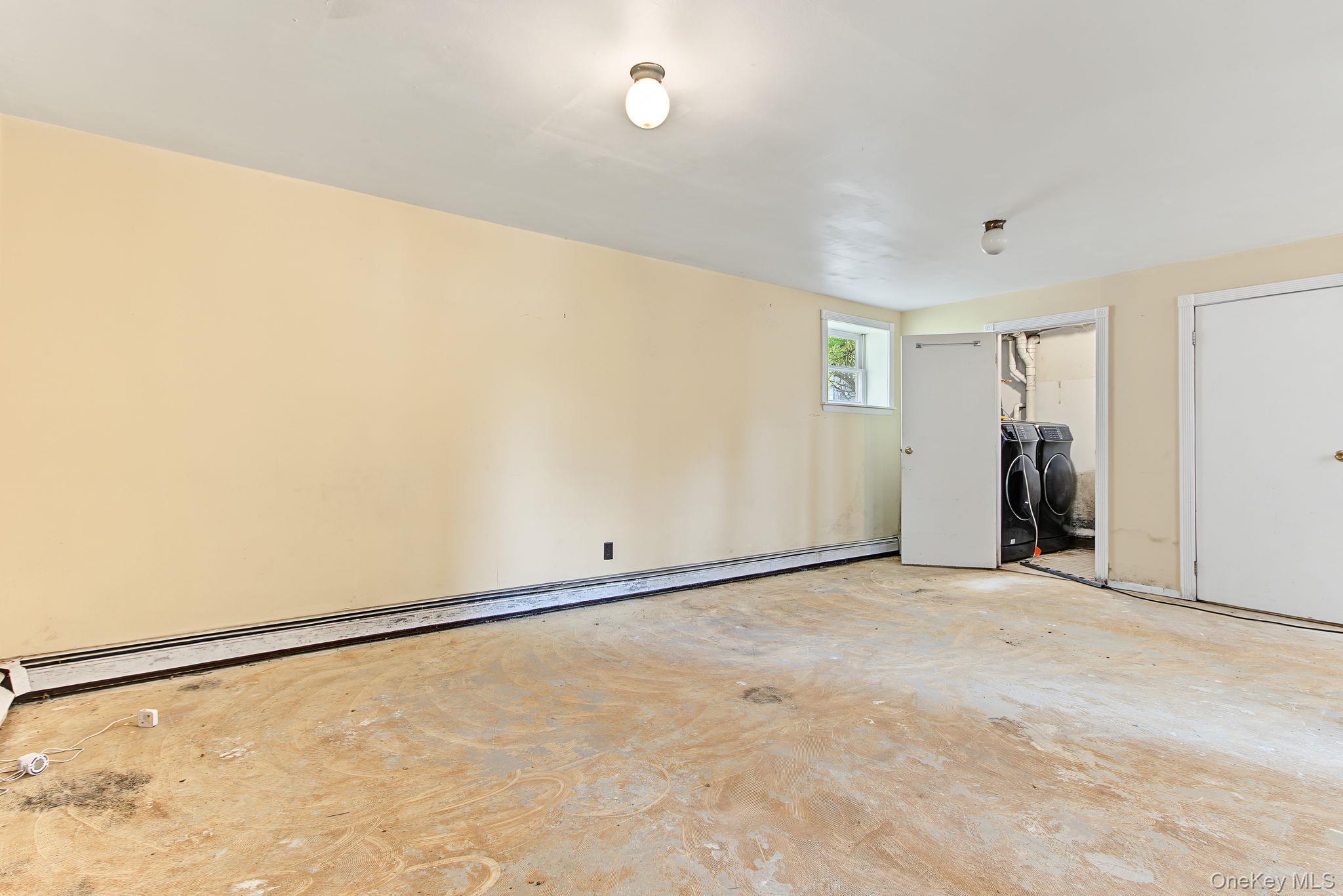 Single Family Jean Drive Westchester County, NY 10567, MLS-1050926-16